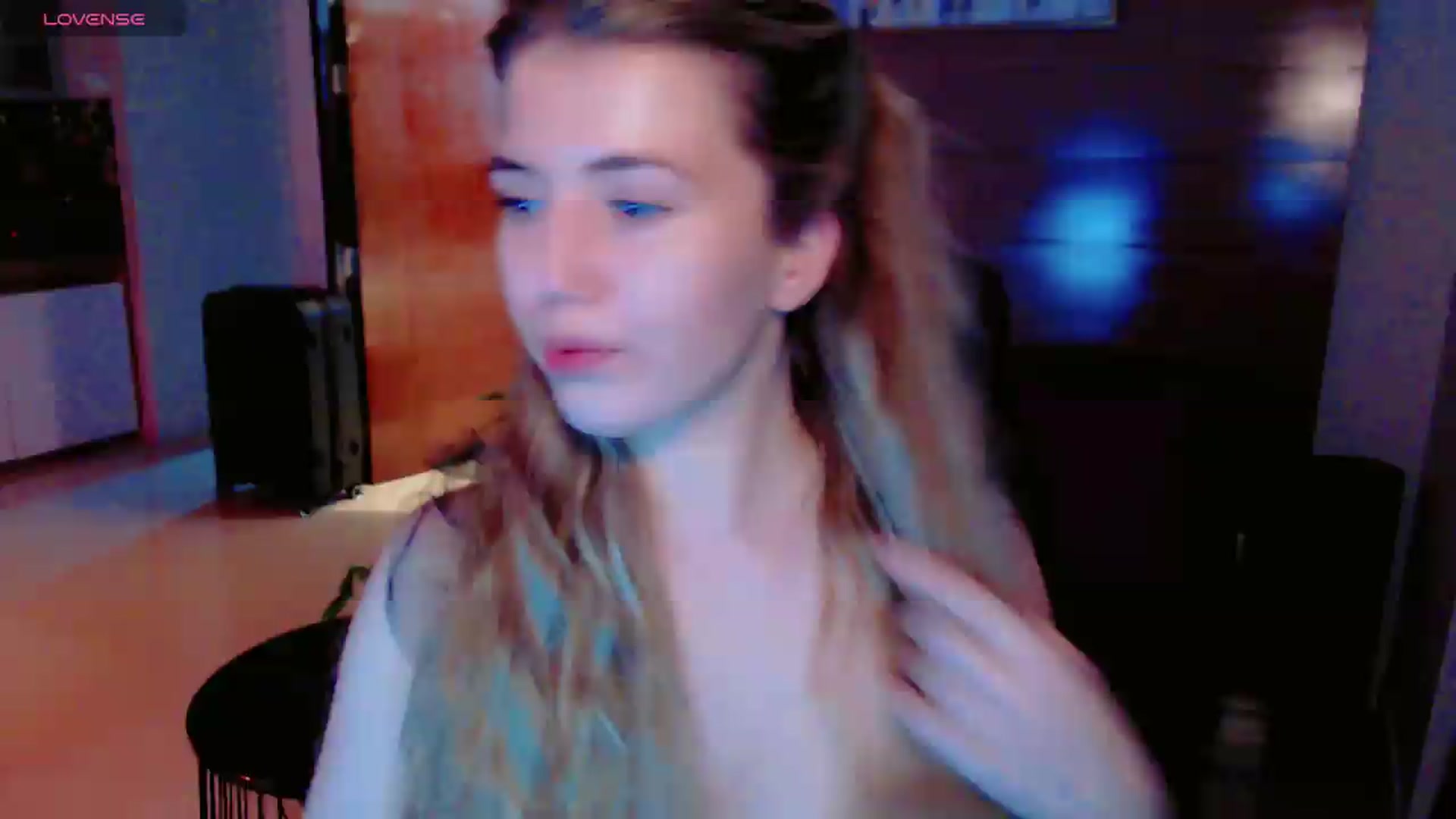 Gallery image thumbnail from KilianSou's myfreecams stream on, 08/23/2026, 10:46 image 11 of 20
