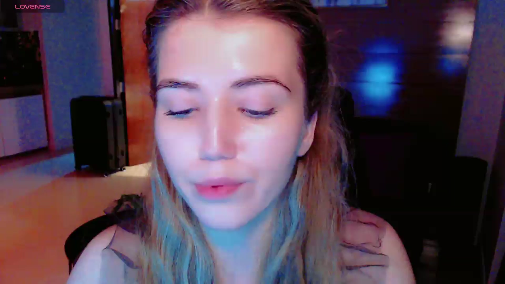 Gallery image thumbnail from KilianSou's myfreecams stream on, 08/23/2026, 10:46 image 13 of 20