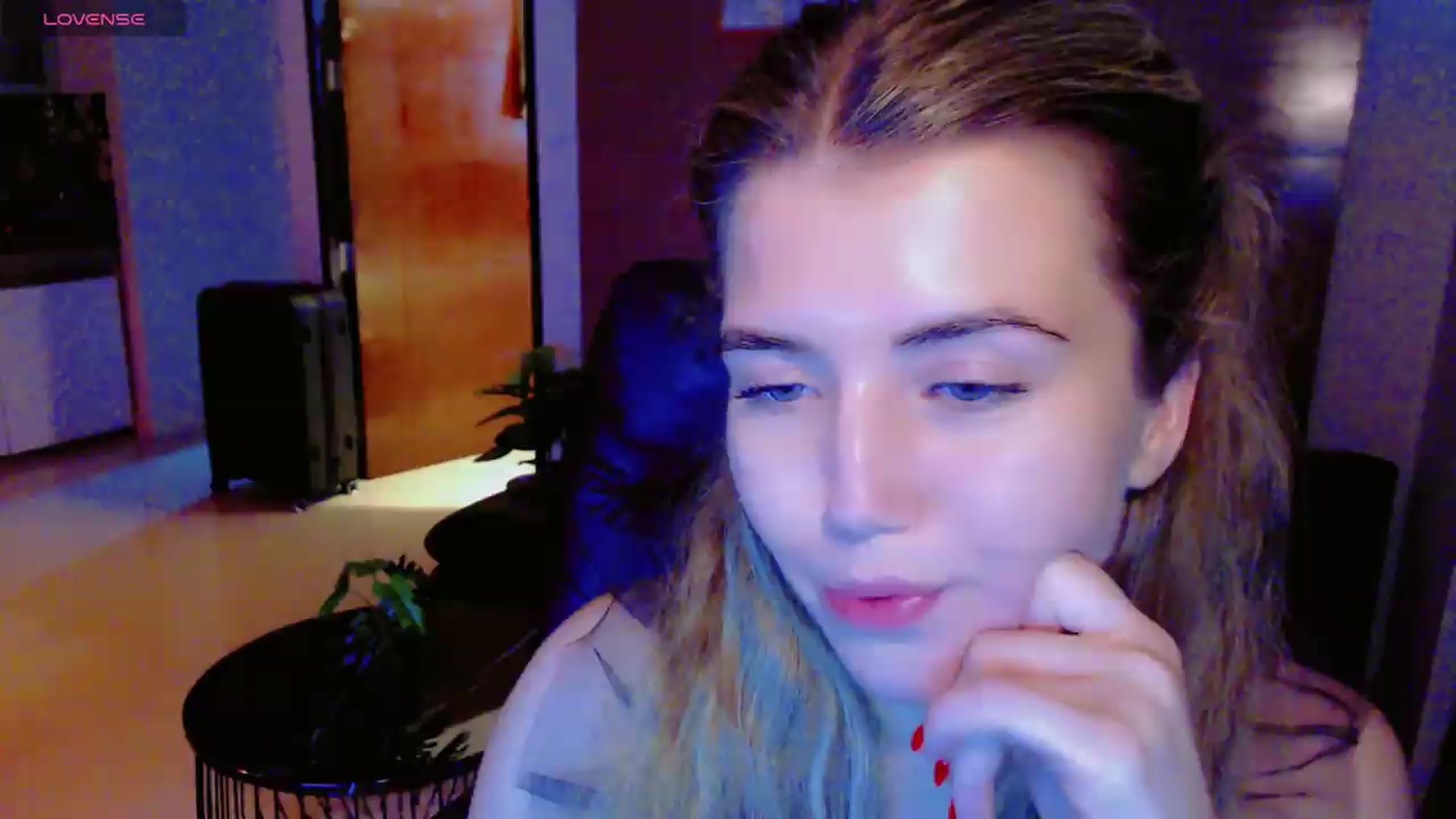 Gallery image thumbnail from KilianSou's myfreecams stream on, 08/23/2026, 10:46 image 17 of 20