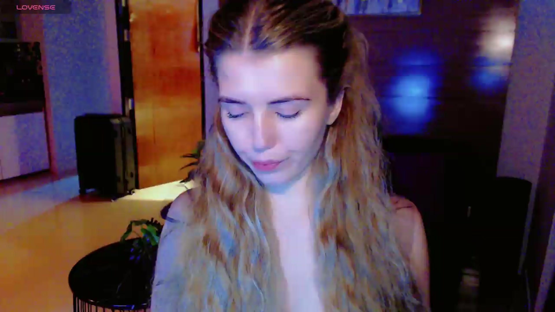 Gallery image thumbnail from KilianSou's myfreecams stream on, 08/23/2026, 10:46 image 20 of 20