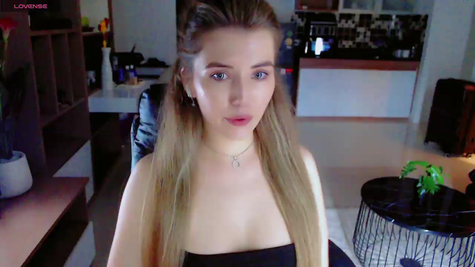 Gallery image thumbnail from KilianSou's myfreecams stream on, 09/03/2026, 05:48 image 1 of 20