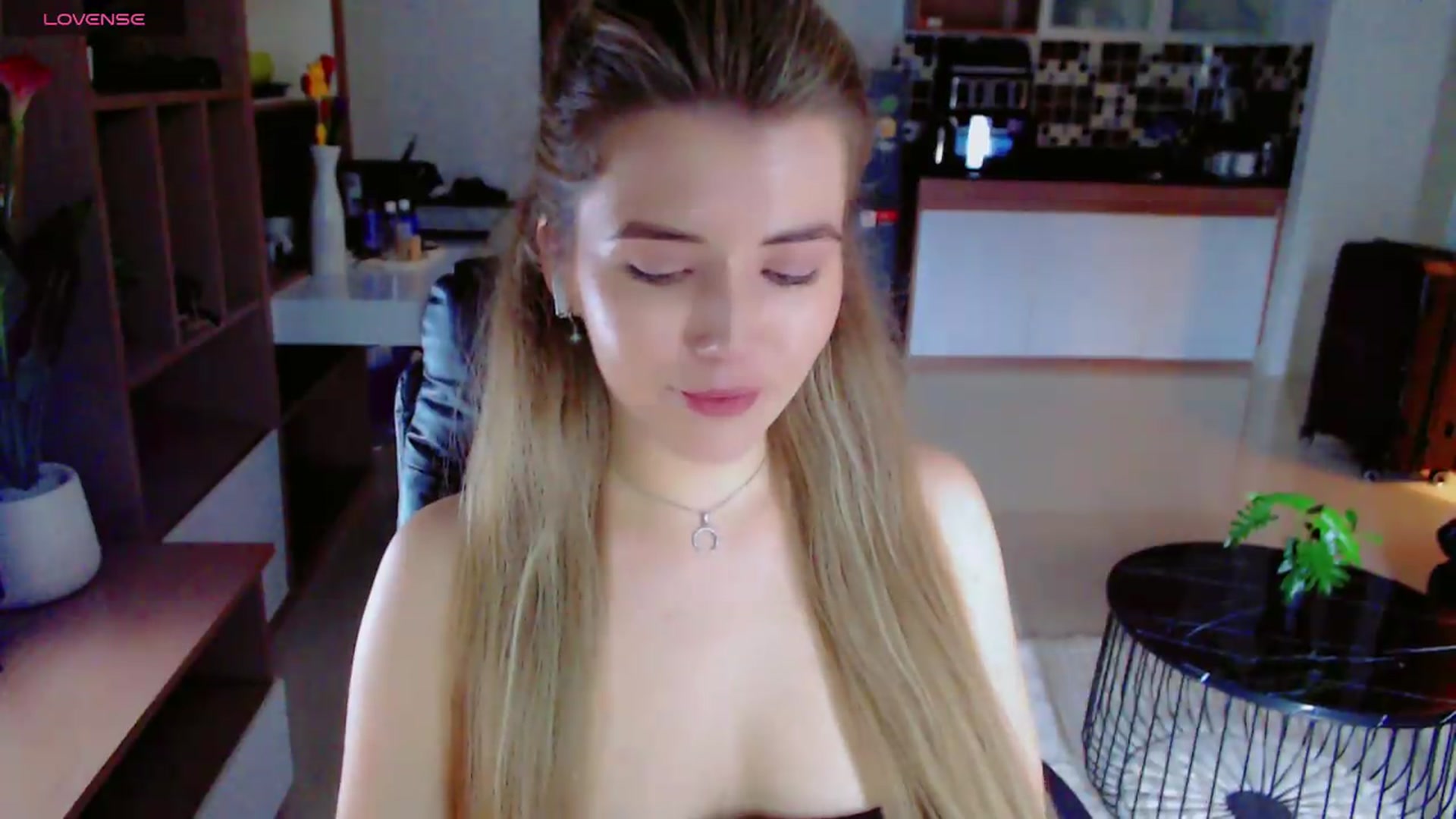 Gallery image thumbnail from KilianSou's myfreecams stream on, 09/03/2026, 05:48 image 3 of 20