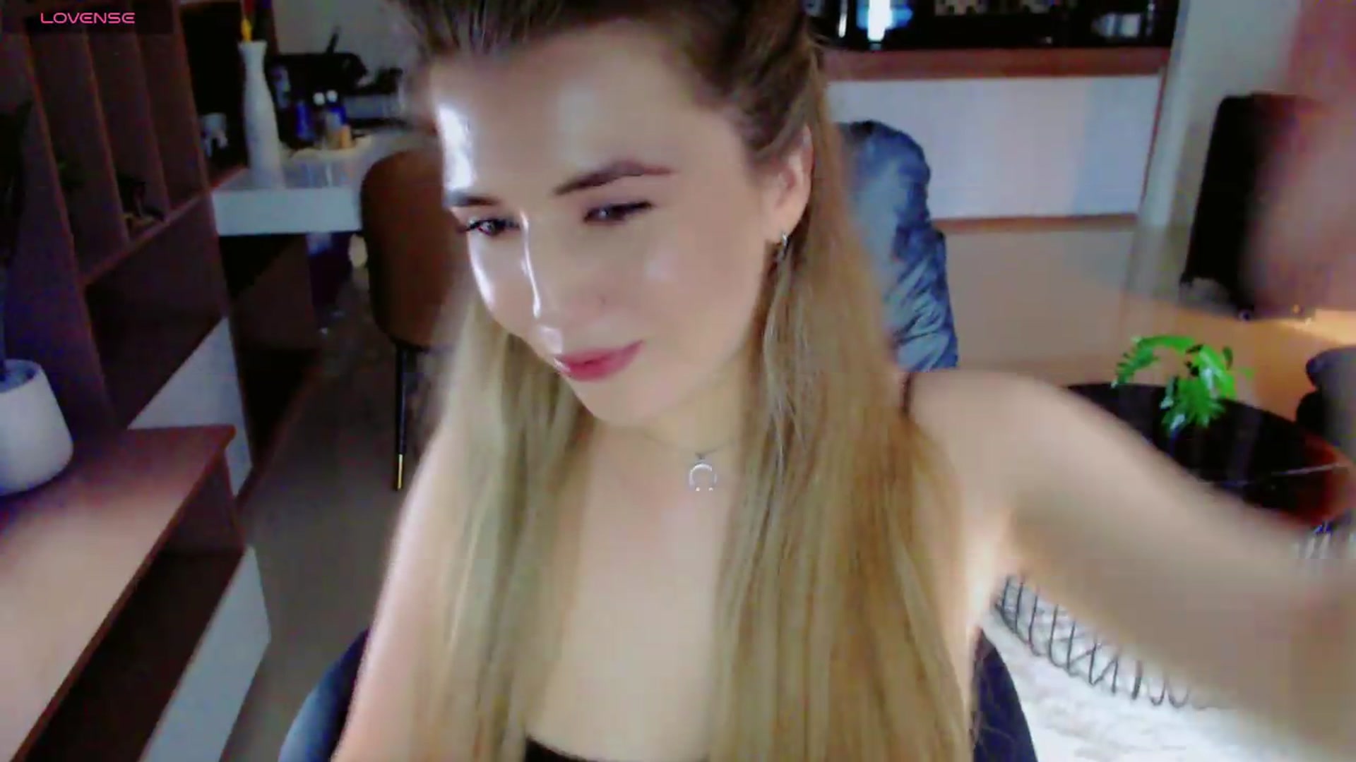 Gallery image thumbnail from KilianSou's myfreecams stream on, 09/03/2026, 05:48 image 18 of 20