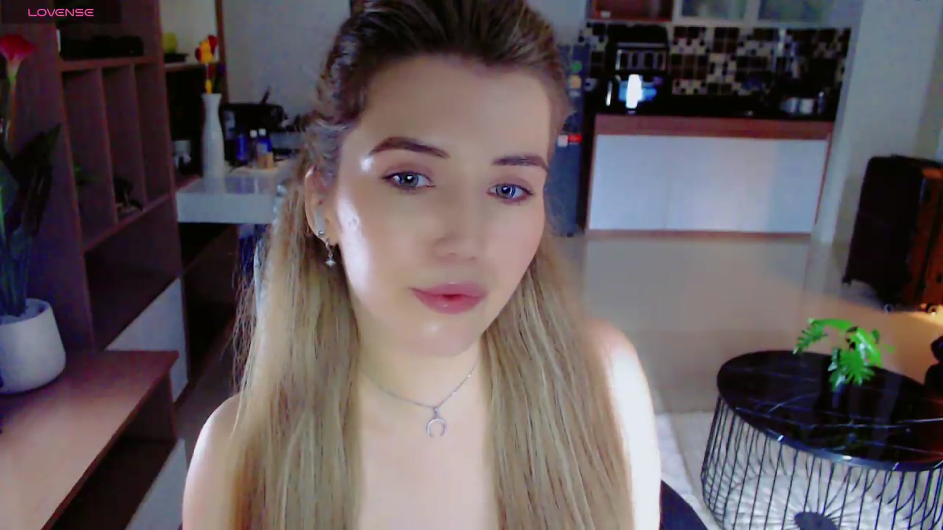 Gallery image thumbnail from KilianSou's myfreecams stream on, 09/03/2026, 05:48 image 4 of 20