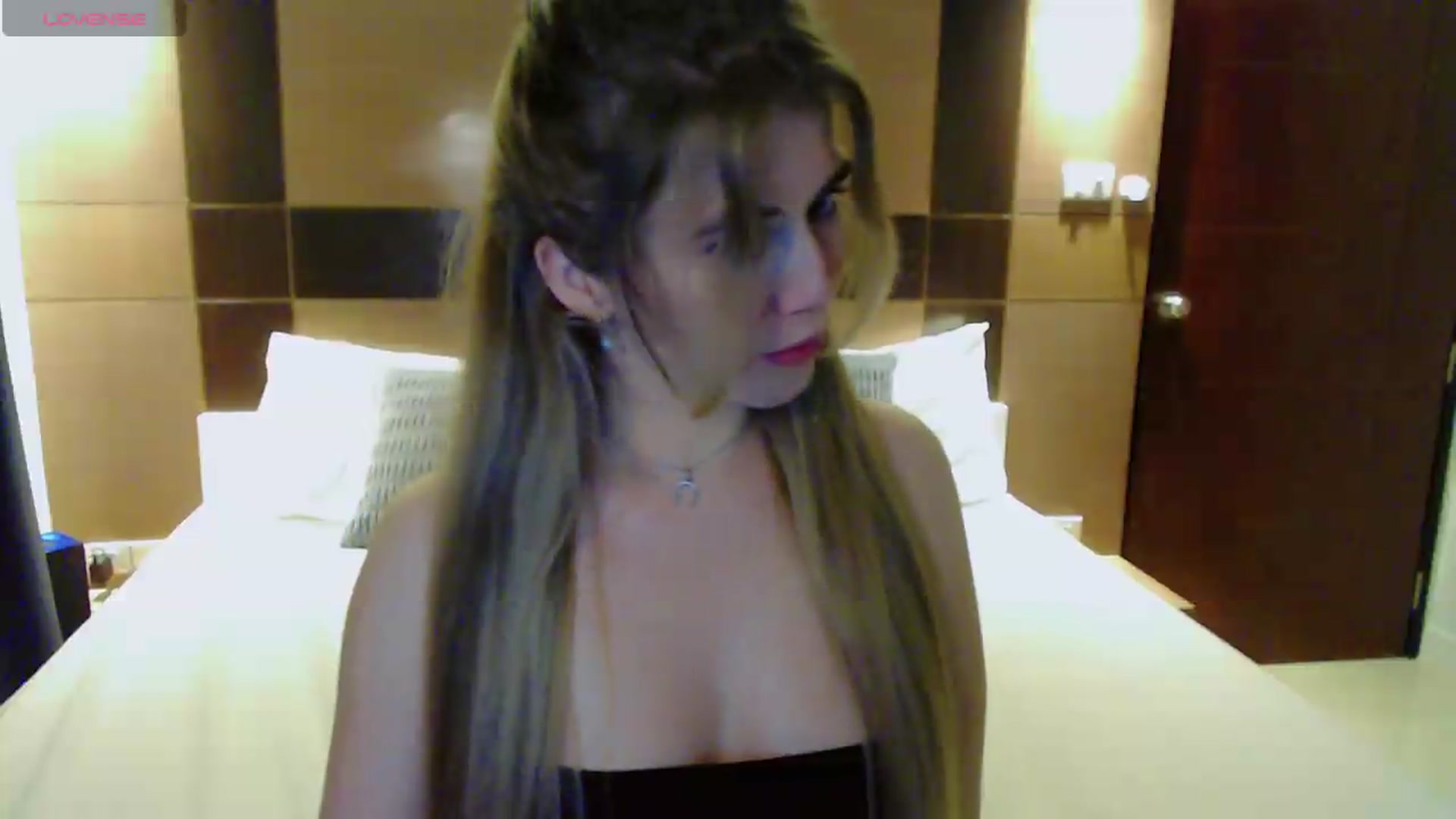 Gallery image thumbnail from KilianSou's myfreecams stream on, 09/03/2026, 14:16 image 5 of 20