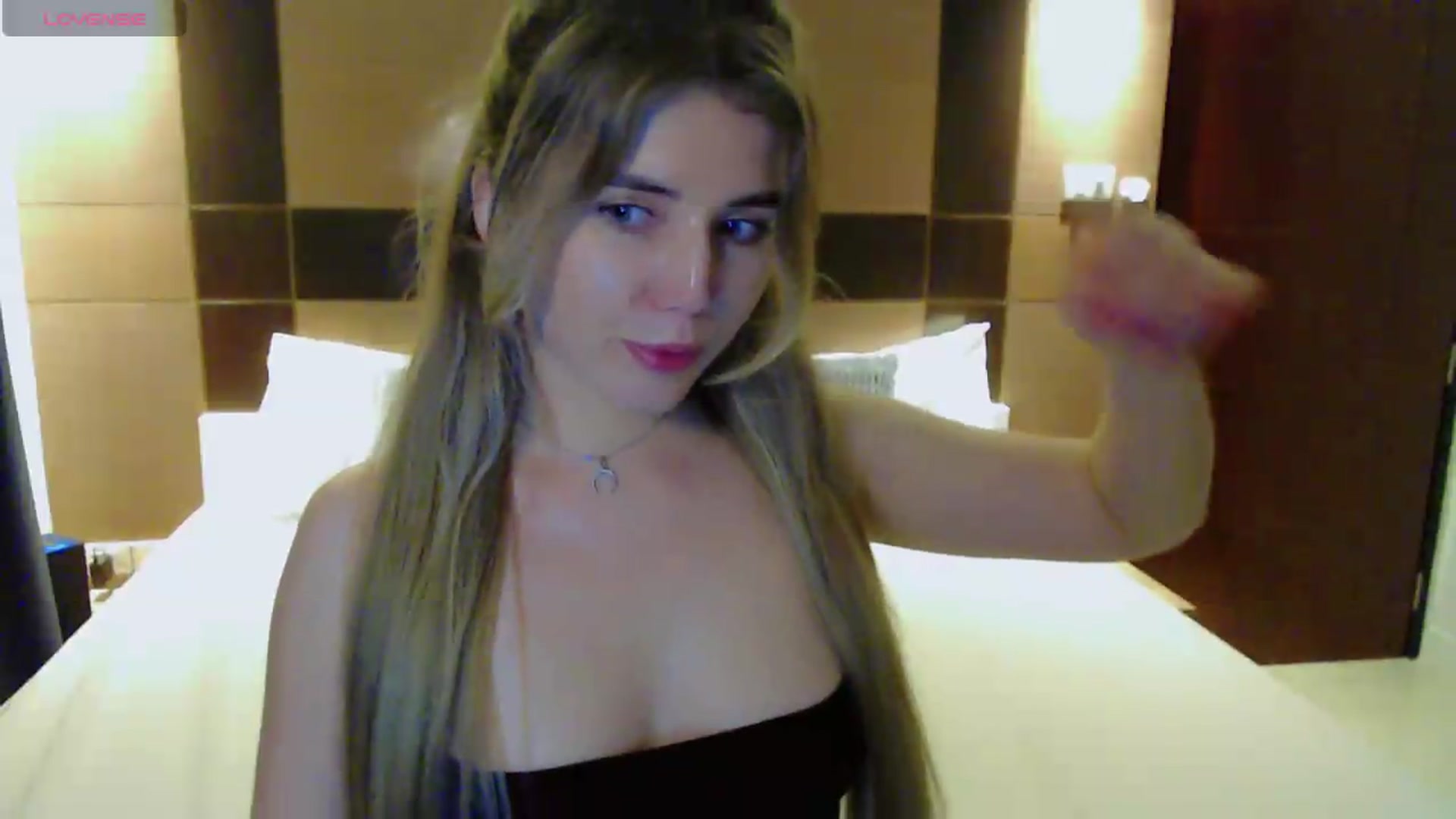 Gallery image thumbnail from KilianSou's myfreecams stream on, 09/03/2026, 14:16 image 4 of 20