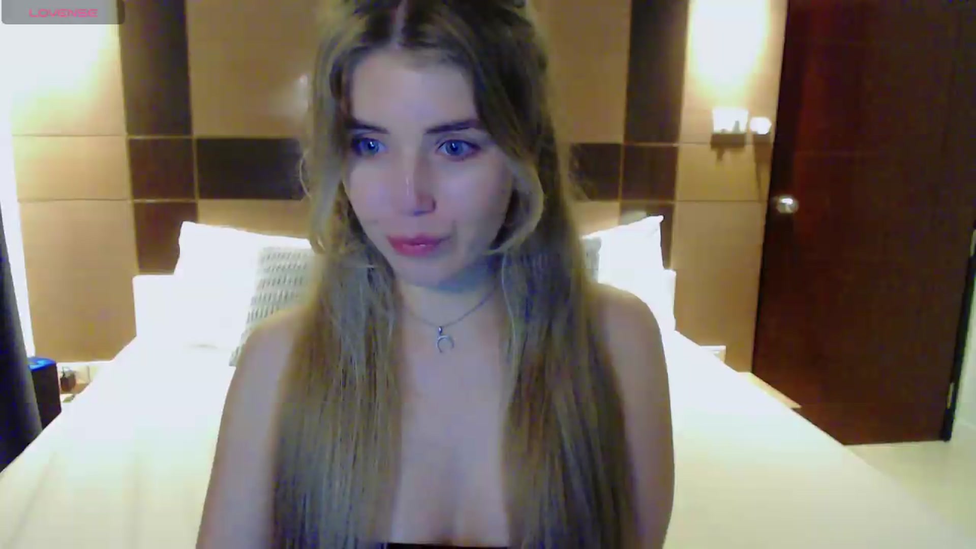 Gallery image thumbnail from KilianSou's myfreecams stream on, 09/03/2026, 14:16 image 16 of 20