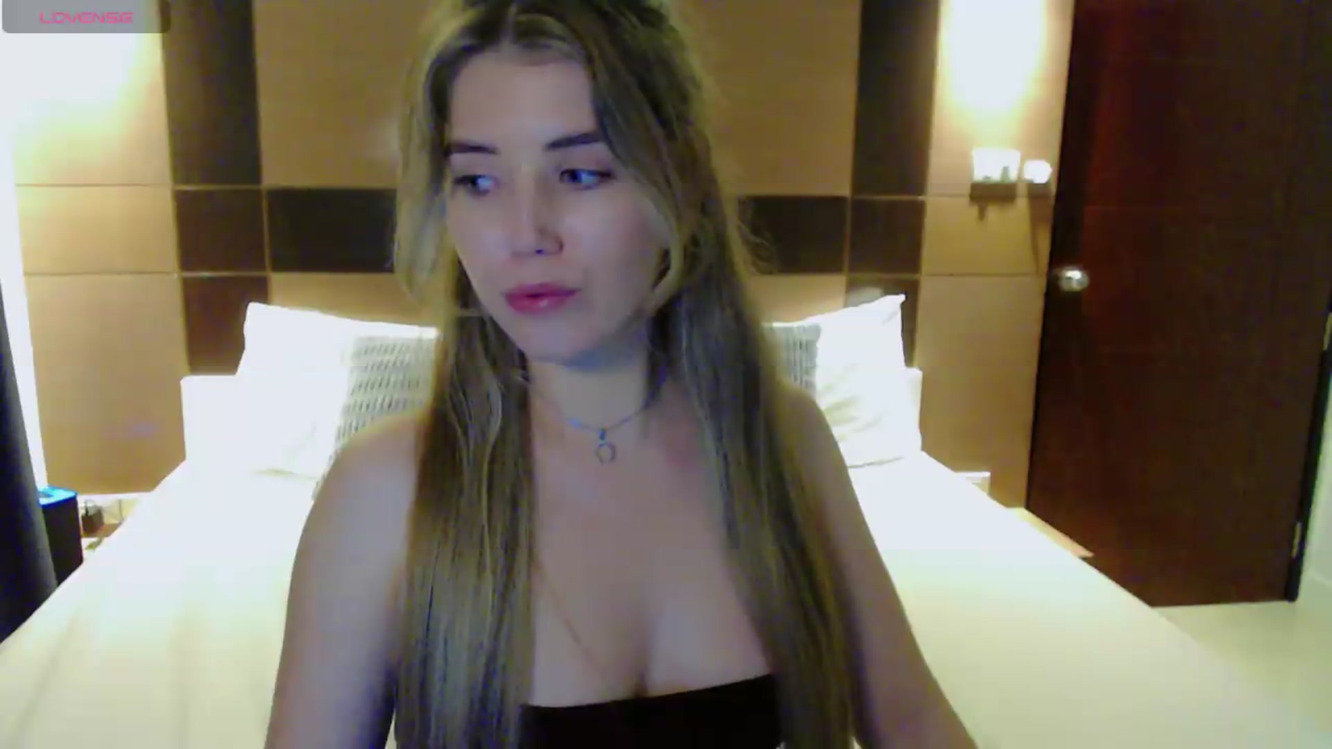 Gallery image thumbnail from KilianSou's myfreecams stream on, 09/03/2026, 14:16 image 2 of 20
