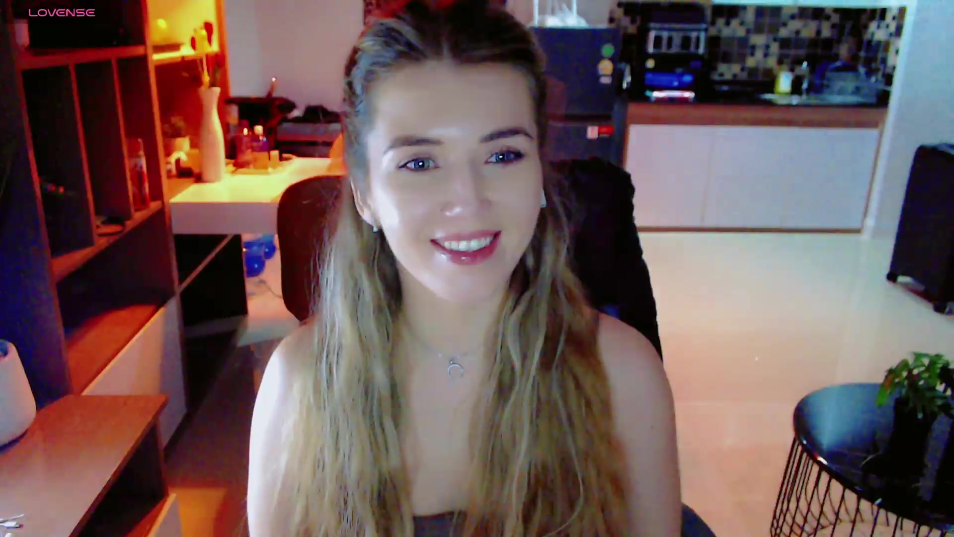 Gallery image thumbnail from KilianSou's myfreecams stream on, 09/04/2026, 09:25 image 7 of 20