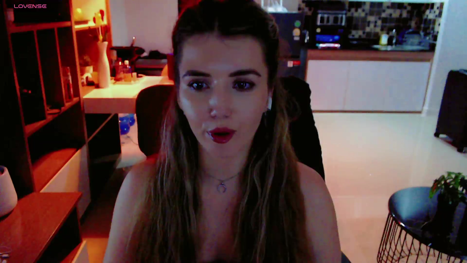 Gallery image thumbnail from KilianSou's myfreecams stream on, 09/04/2026, 09:25 image 10 of 20