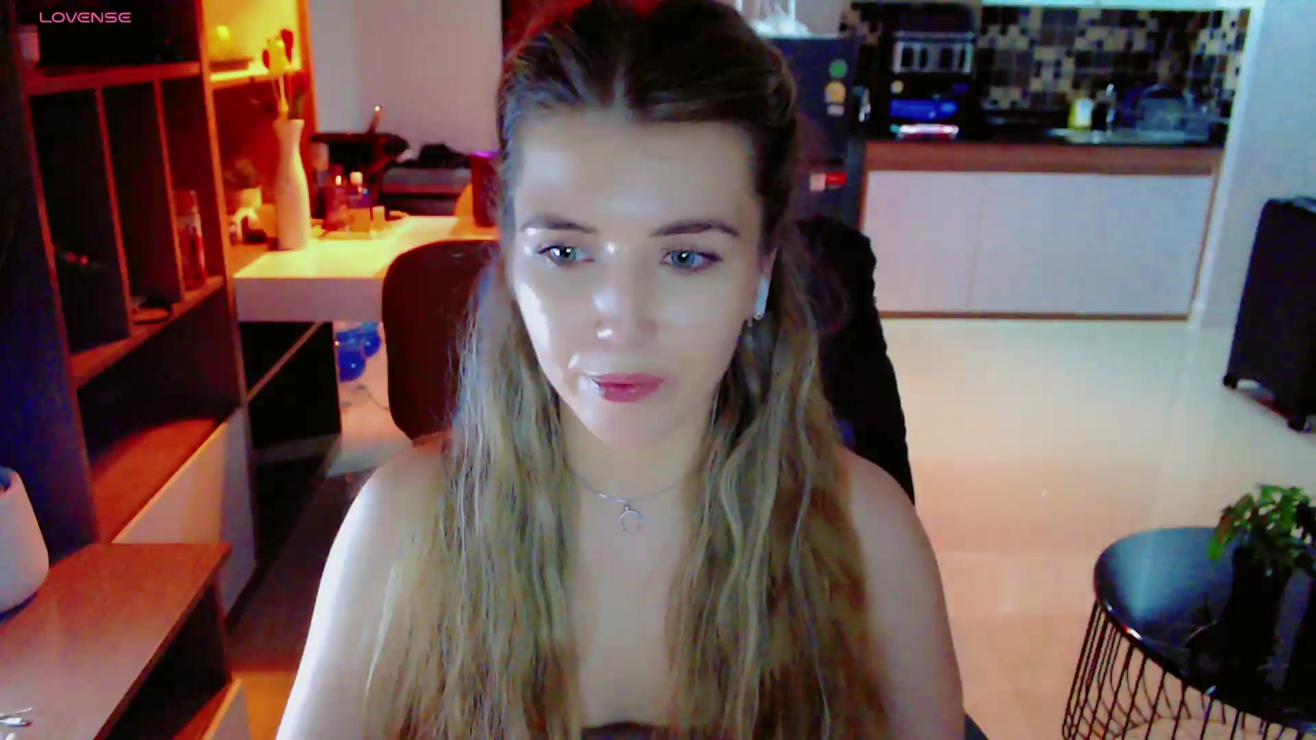 Gallery image thumbnail from KilianSou's myfreecams stream on, 09/04/2026, 09:25 image 8 of 20