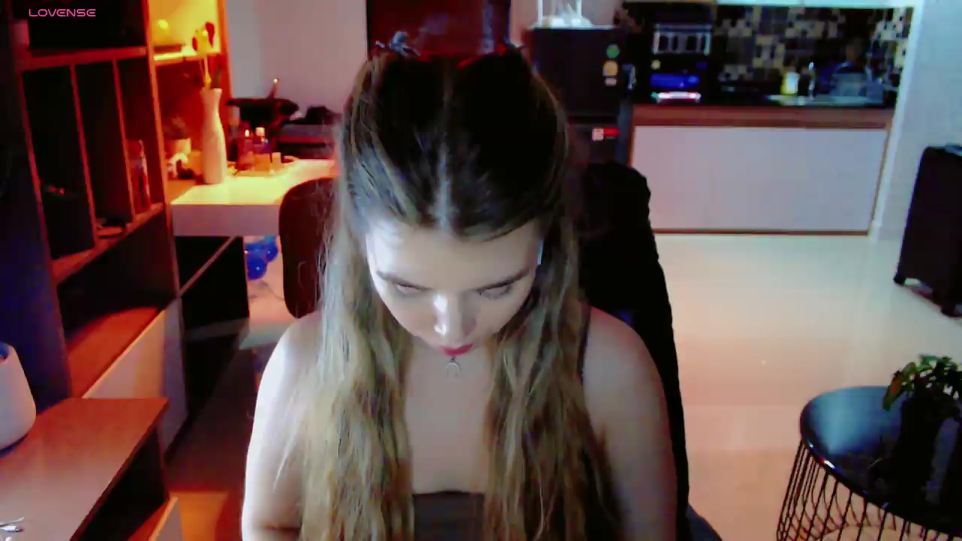Gallery image thumbnail from KilianSou's myfreecams stream on, 09/04/2026, 09:25 image 1 of 20