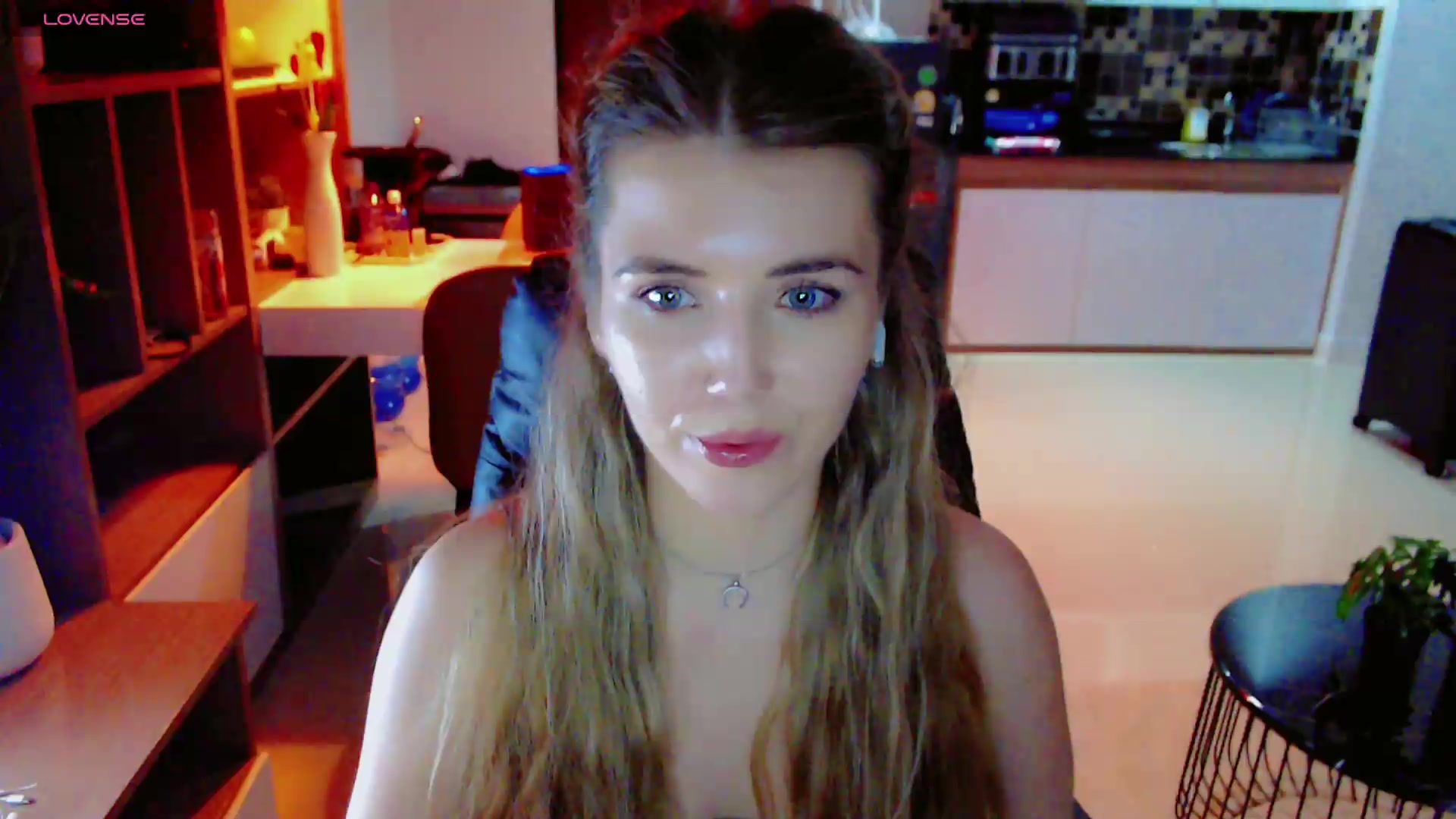 Gallery image thumbnail from KilianSou's myfreecams stream on, 09/04/2026, 09:25 image 11 of 20