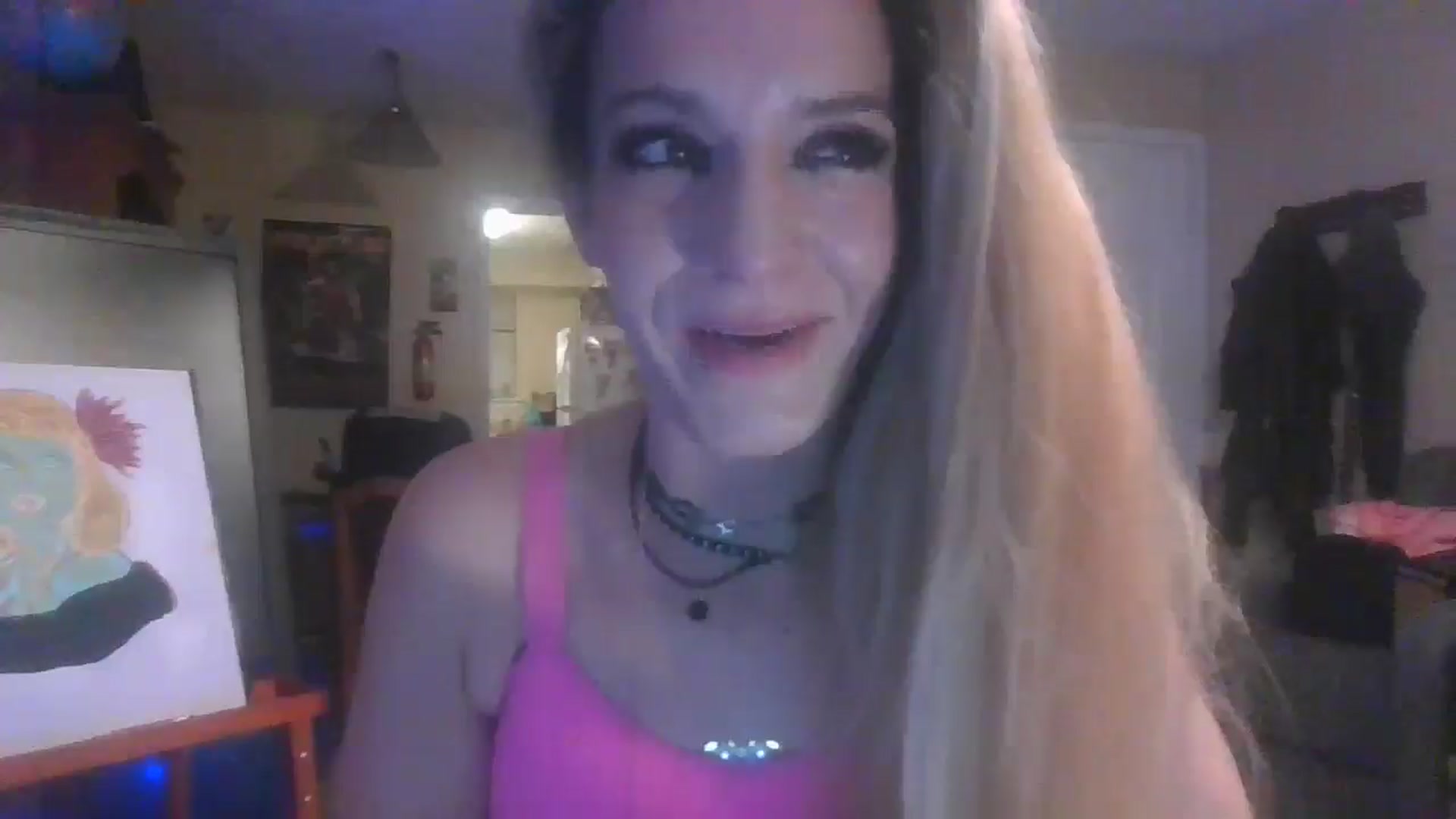 Gallery image thumbnail from KillaXBarbie1's myfreecams stream on, 04/21/2025, 07:00 image 15 of 20