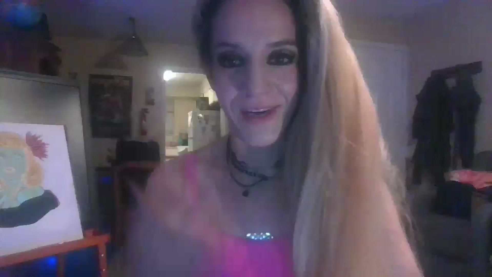 Gallery image thumbnail from KillaXBarbie1's myfreecams stream on, 04/21/2025, 07:00 image 12 of 20