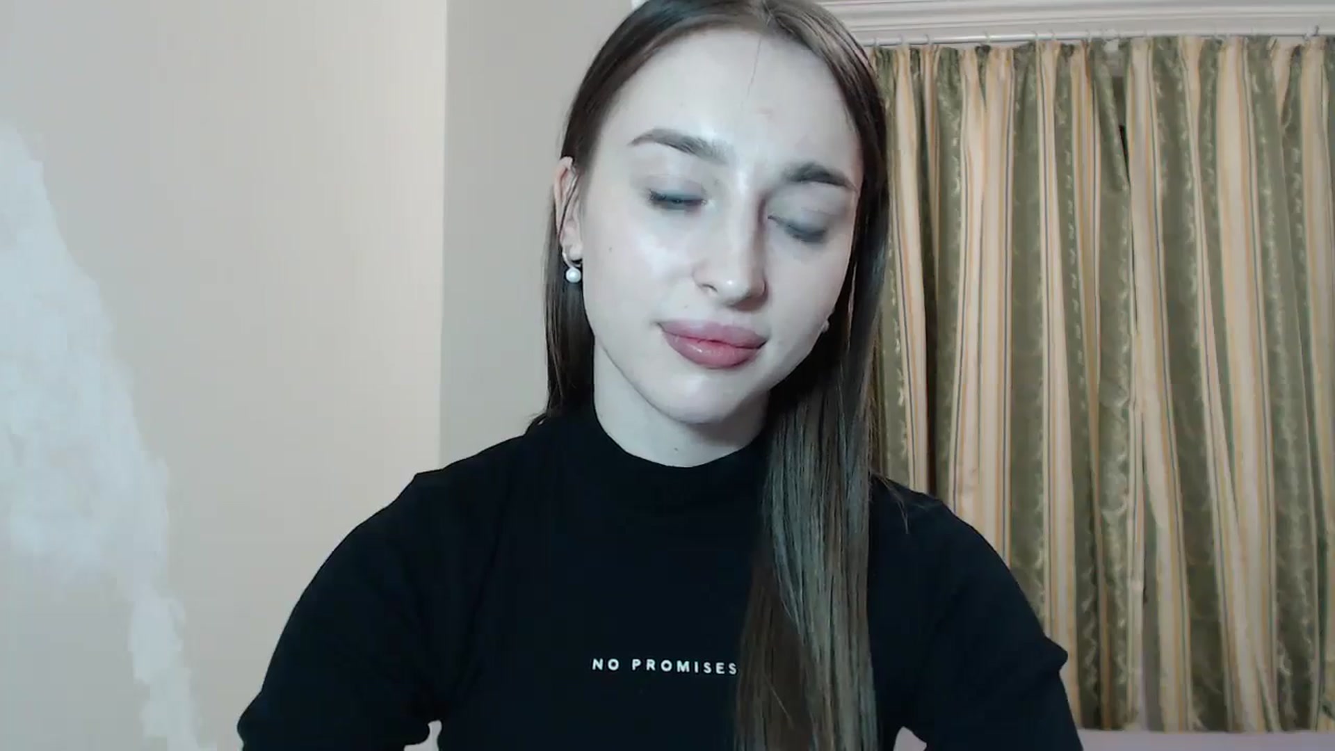 Gallery image thumbnail from KillerEyesS's myfreecams stream on, 05/13/2025, 20:09 image 11 of 20