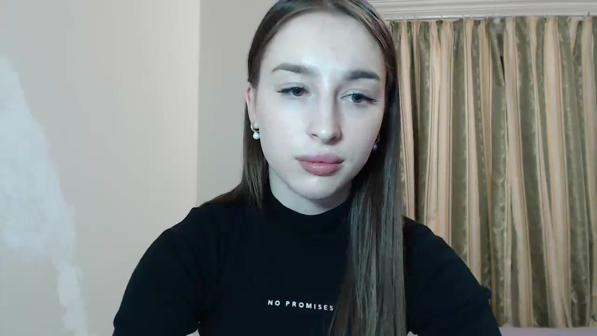 Gallery image thumbnail from KillerEyesS's myfreecams stream on, 05/13/2025, 20:09 image 17 of 20
