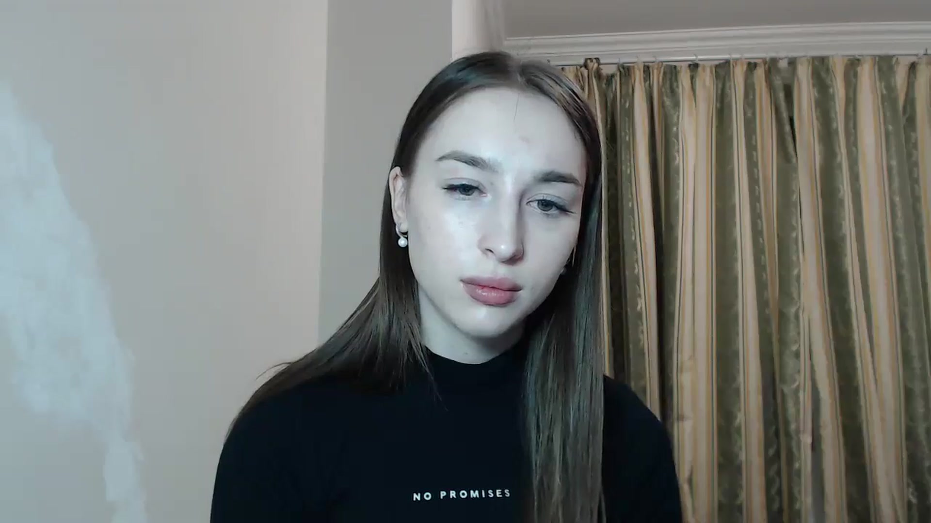 Gallery image thumbnail from KillerEyesS's myfreecams stream on, 05/13/2025, 20:34 image 17 of 20