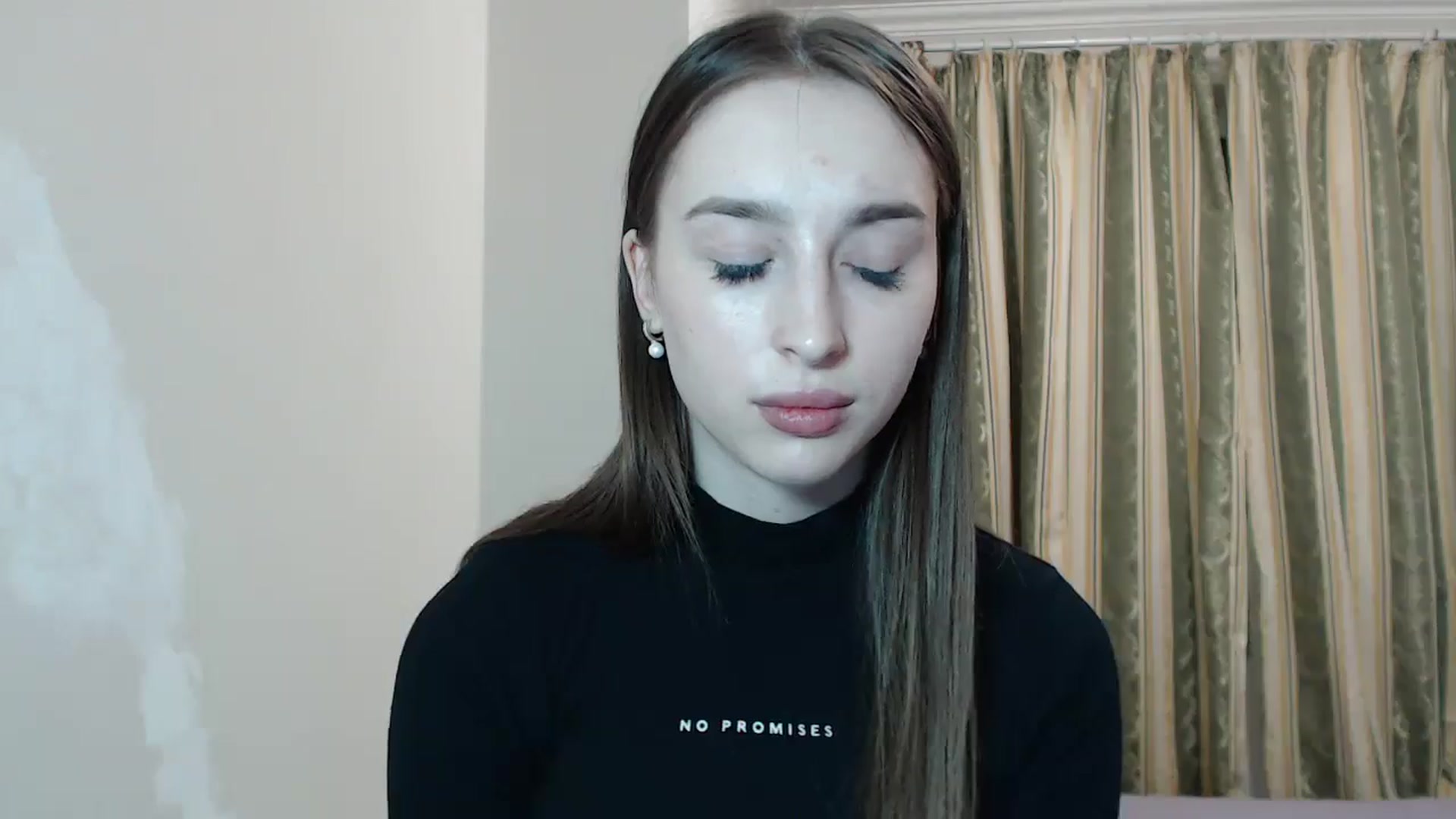 Gallery image thumbnail from KillerEyesS's myfreecams stream on, 05/13/2025, 20:34 image 3 of 20