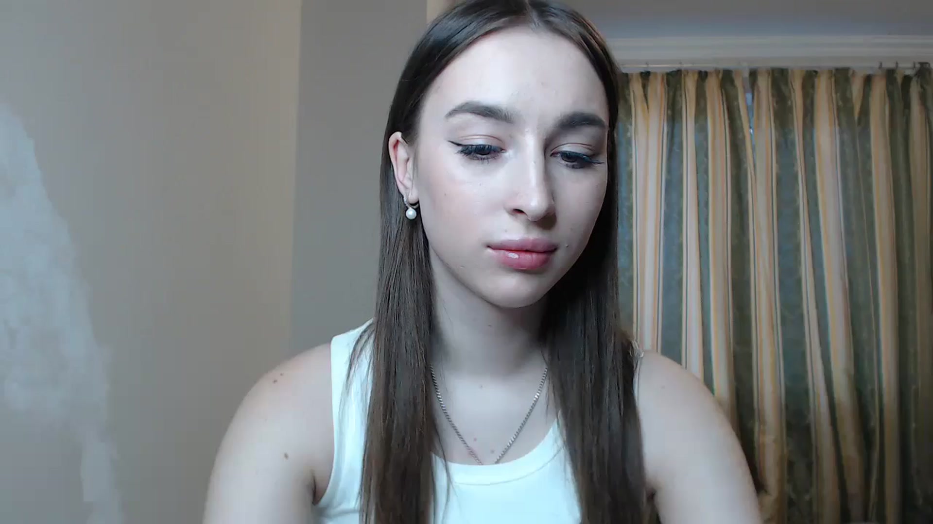 Gallery image thumbnail from KillerEyesS's myfreecams stream on, 05/14/2025, 17:12 image 15 of 20
