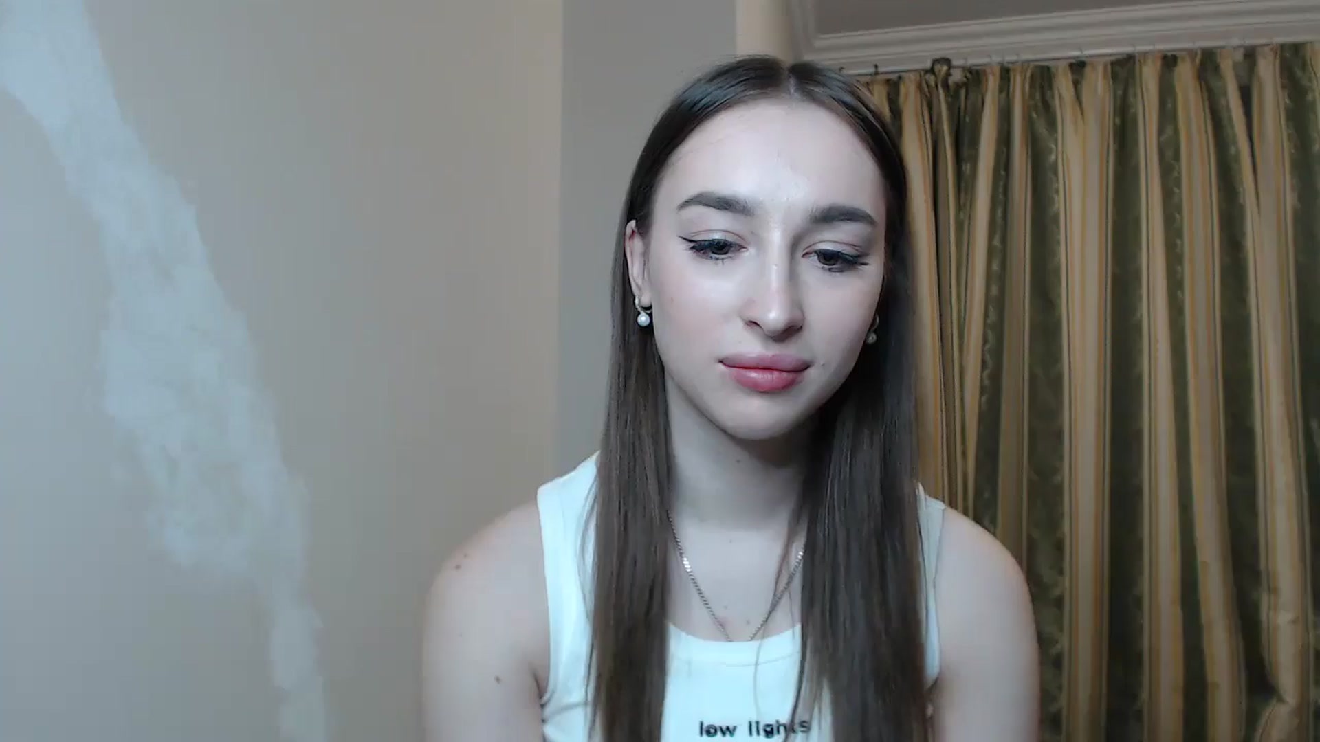 Gallery image thumbnail from KillerEyesS's myfreecams stream on, 05/14/2025, 17:45 image 15 of 20