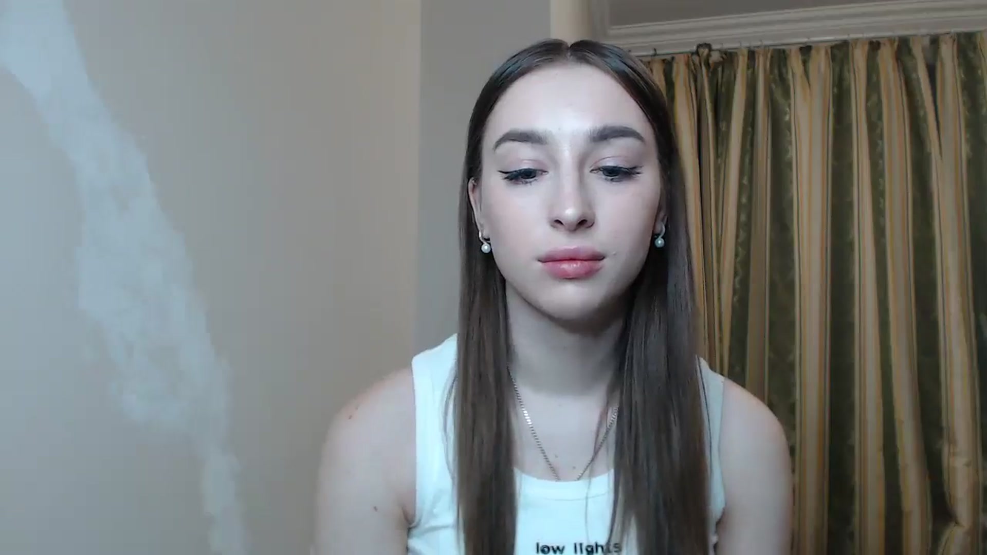 Gallery image thumbnail from KillerEyesS's myfreecams stream on, 05/14/2025, 17:45 image 10 of 20