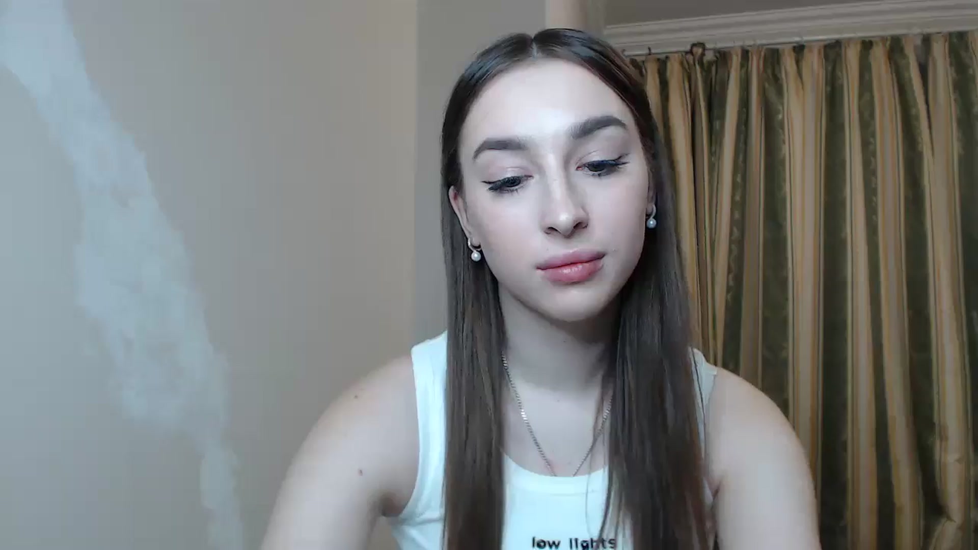 Gallery image thumbnail from KillerEyesS's myfreecams stream on, 05/14/2025, 17:45 image 7 of 20