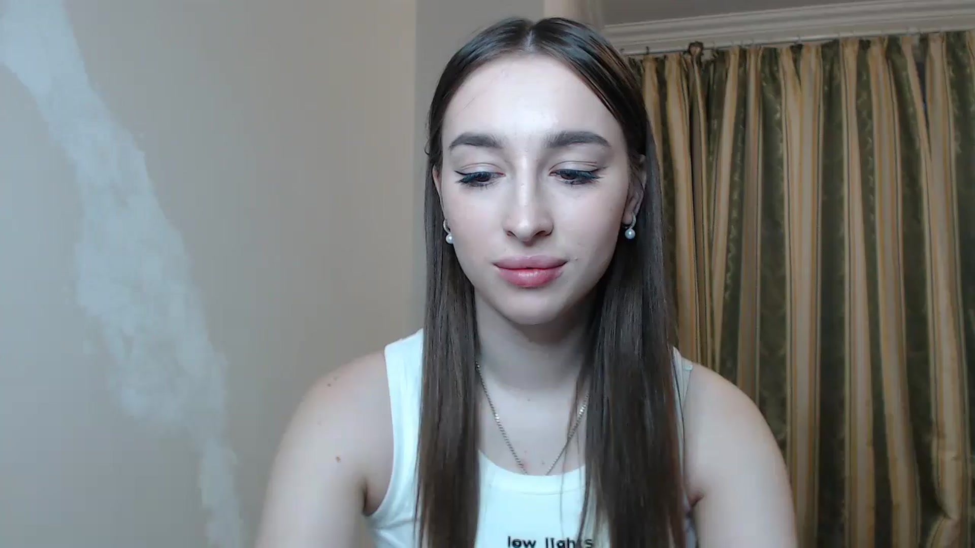 Gallery image thumbnail from KillerEyesS's myfreecams stream on, 05/14/2025, 17:45 image 1 of 20