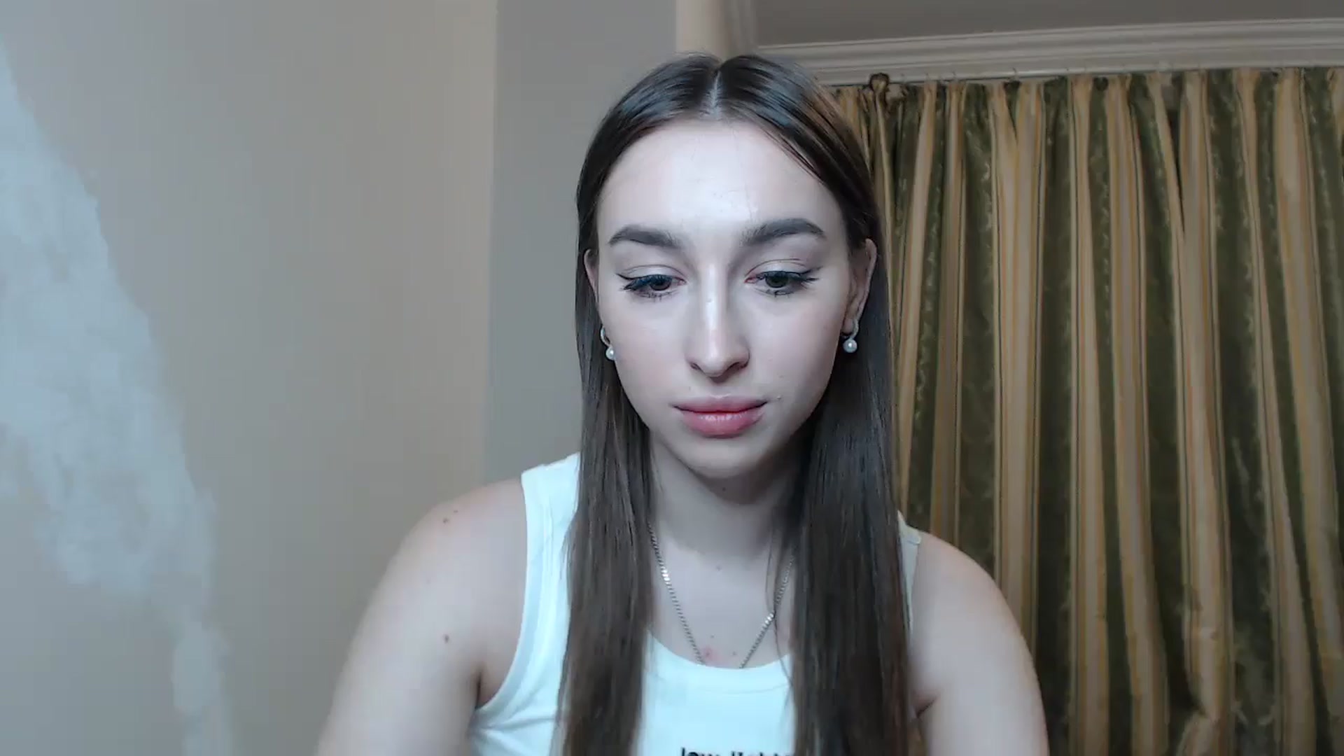 Gallery image thumbnail from KillerEyesS's myfreecams stream on, 05/14/2025, 18:24 image 19 of 20