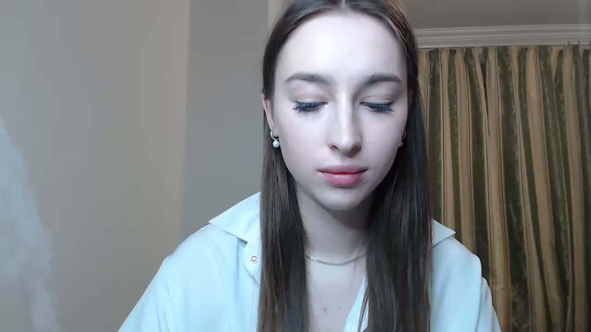Gallery image thumbnail from KillerEyesS's myfreecams stream on, 05/15/2025, 19:33 image 16 of 20
