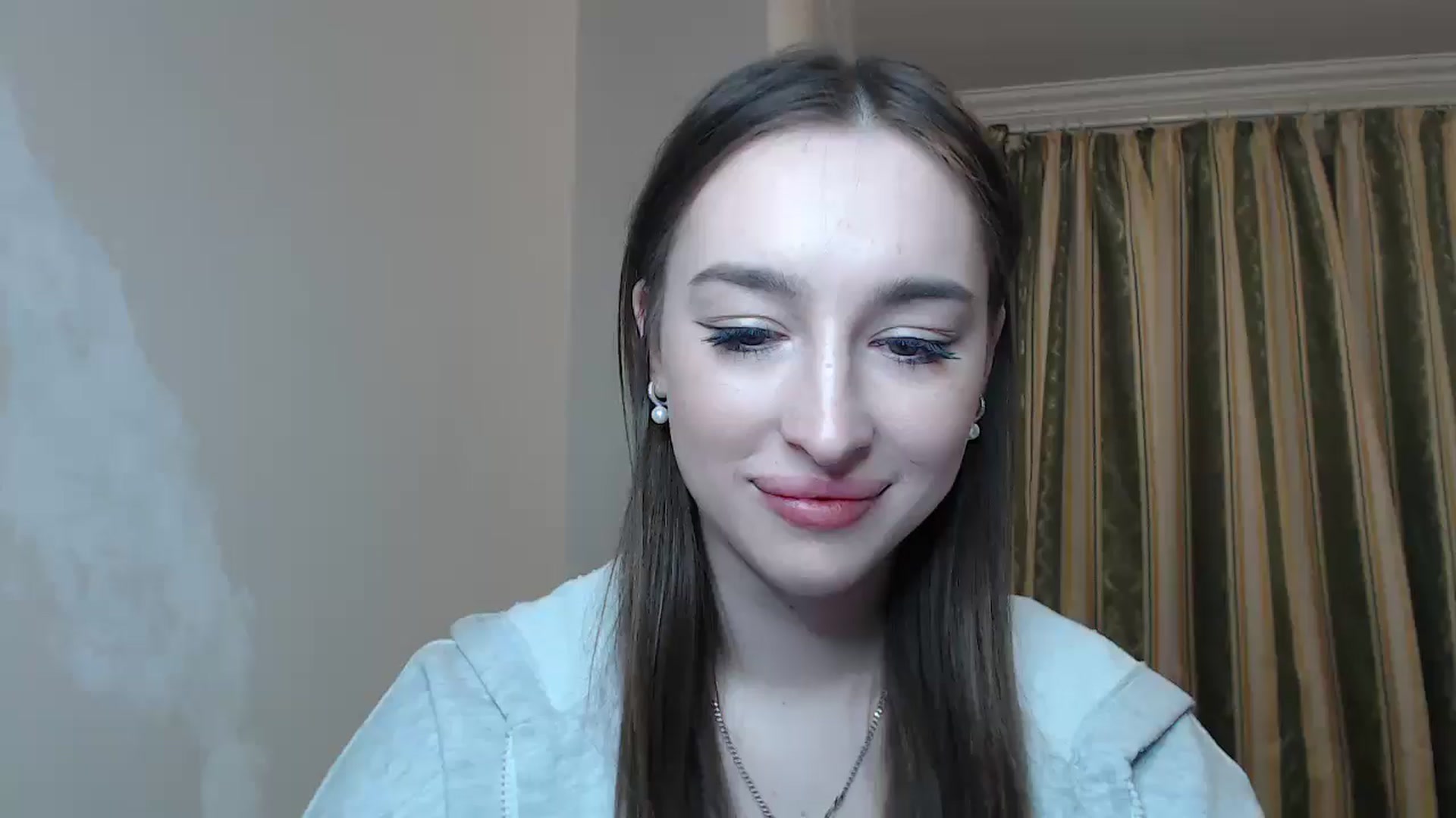 Gallery image thumbnail from KillerEyesS's myfreecams stream on, 05/16/2025, 18:17 image 9 of 20