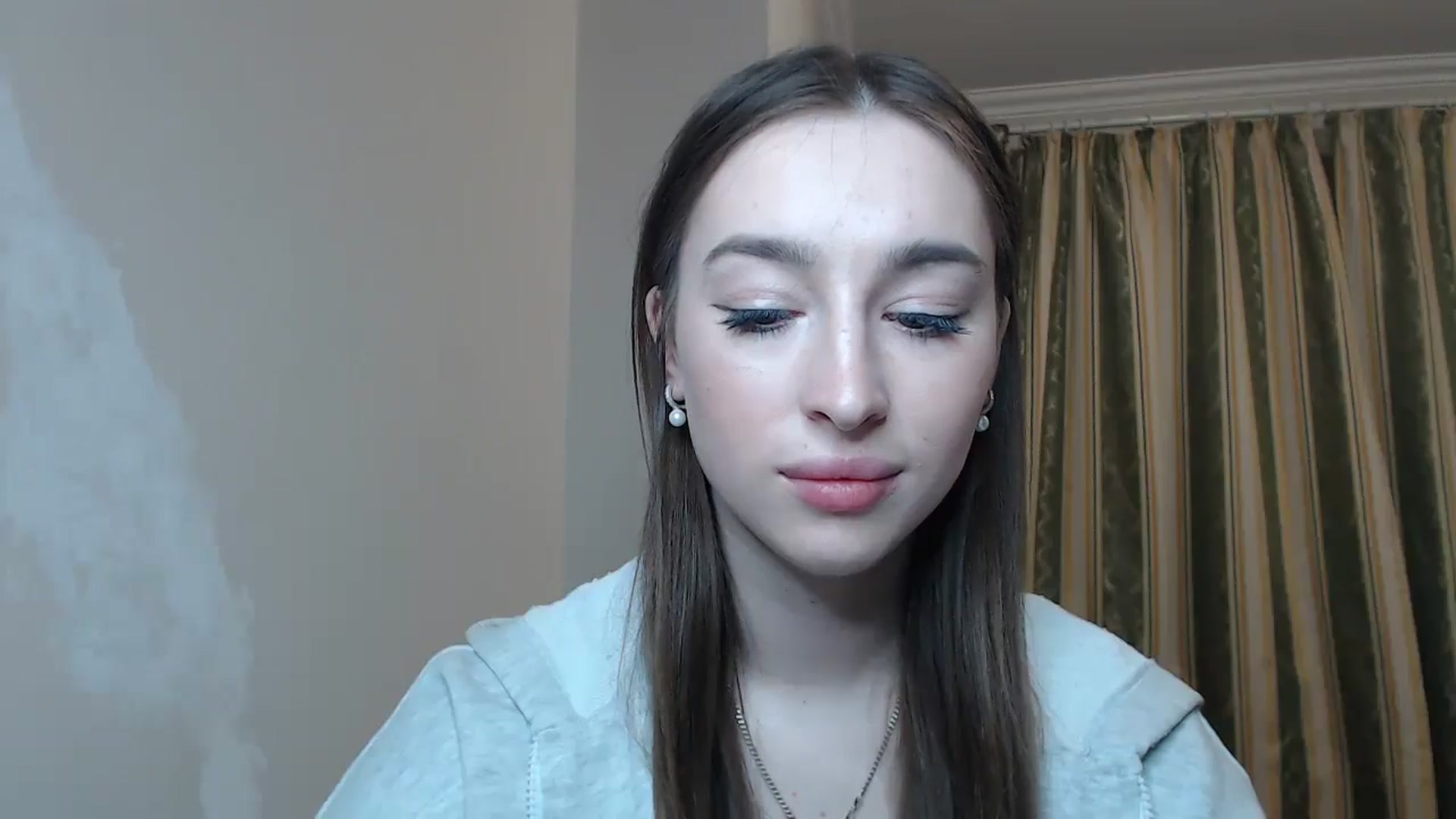 Gallery image thumbnail from KillerEyesS's myfreecams stream on, 05/16/2025, 18:17 image 7 of 20