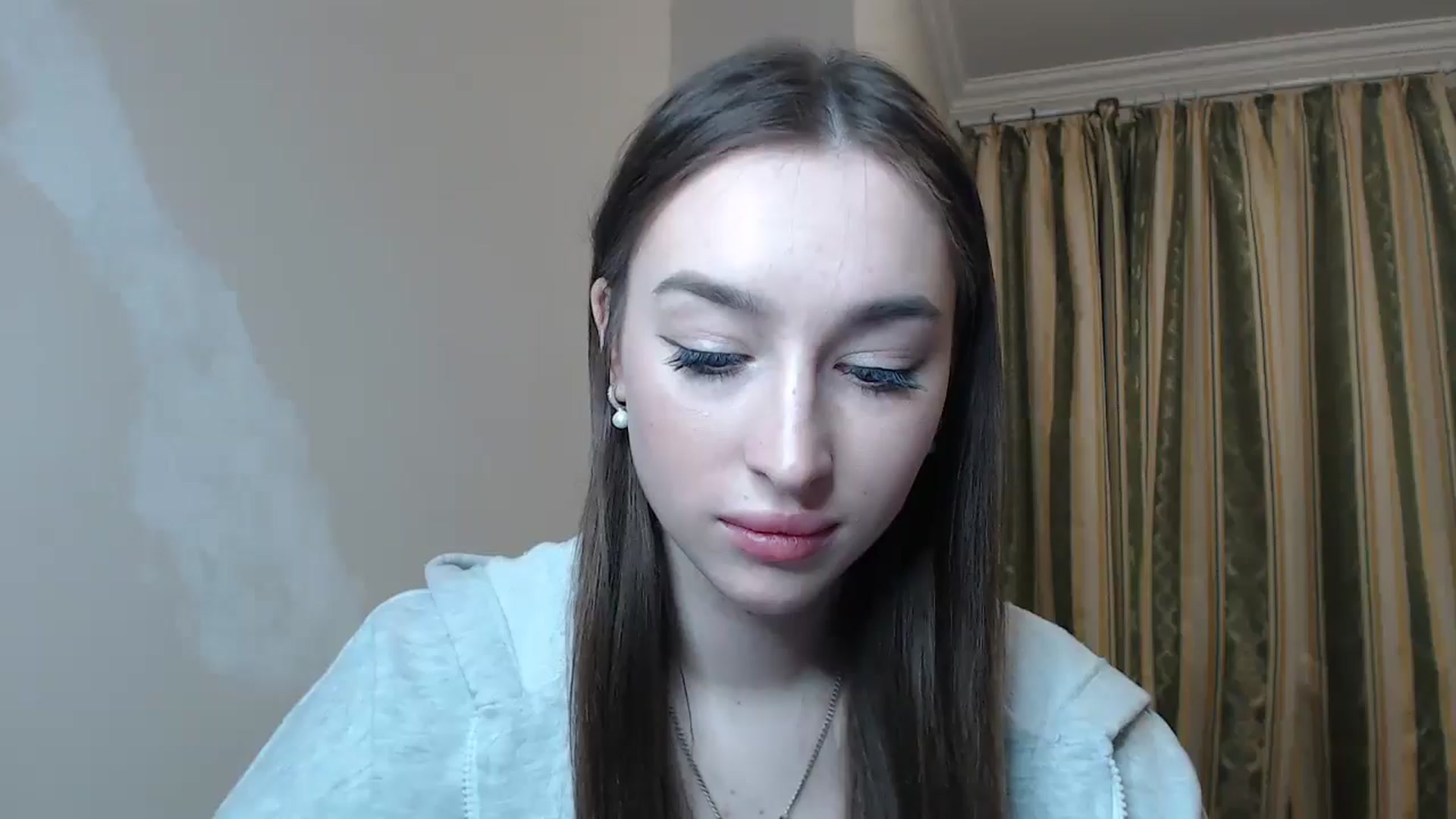 Gallery image thumbnail from KillerEyesS's myfreecams stream on, 05/16/2025, 18:52 image 10 of 20