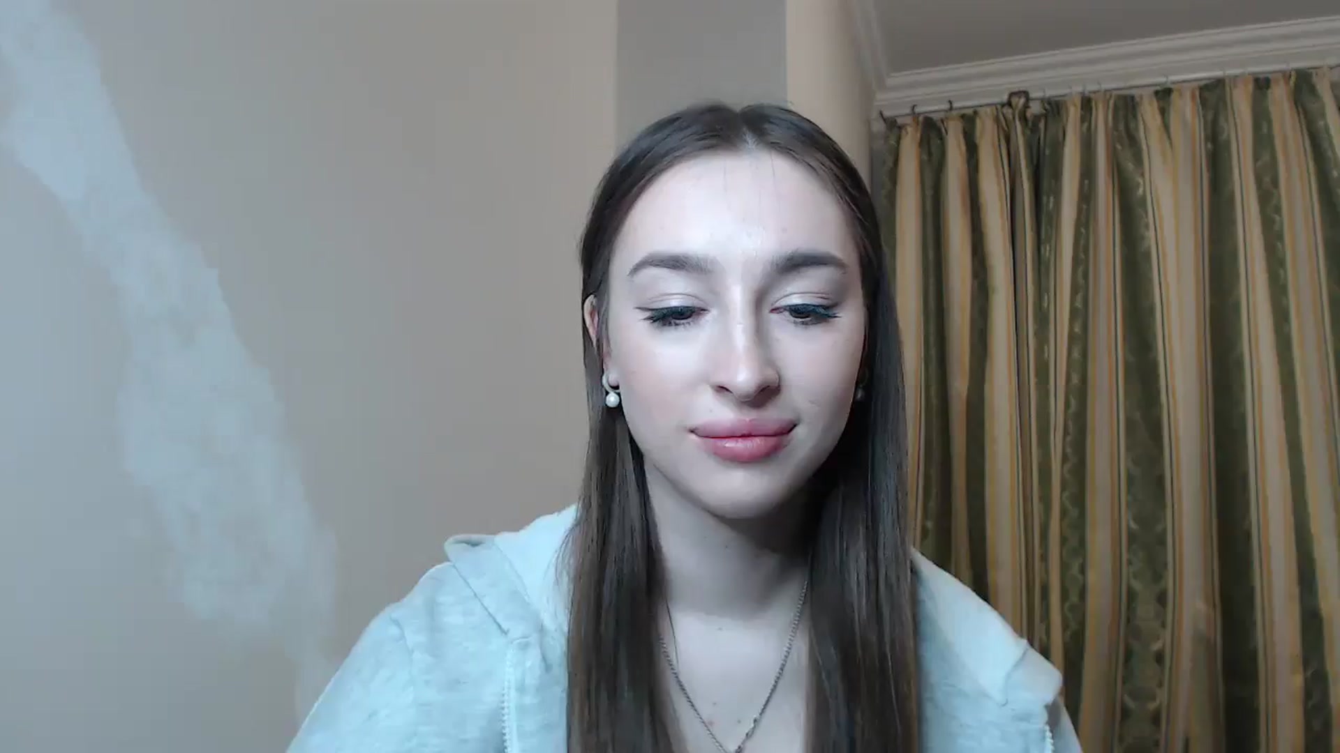 Gallery image thumbnail from KillerEyesS's myfreecams stream on, 05/16/2025, 18:52 image 17 of 20