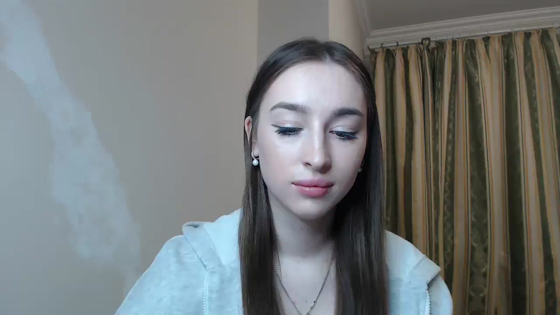 Gallery image thumbnail from KillerEyesS's myfreecams stream on, 05/16/2025, 18:52 image 12 of 20