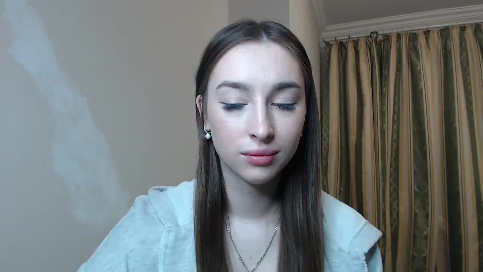 Gallery image thumbnail from KillerEyesS's myfreecams stream on, 05/16/2025, 18:52 image 4 of 20