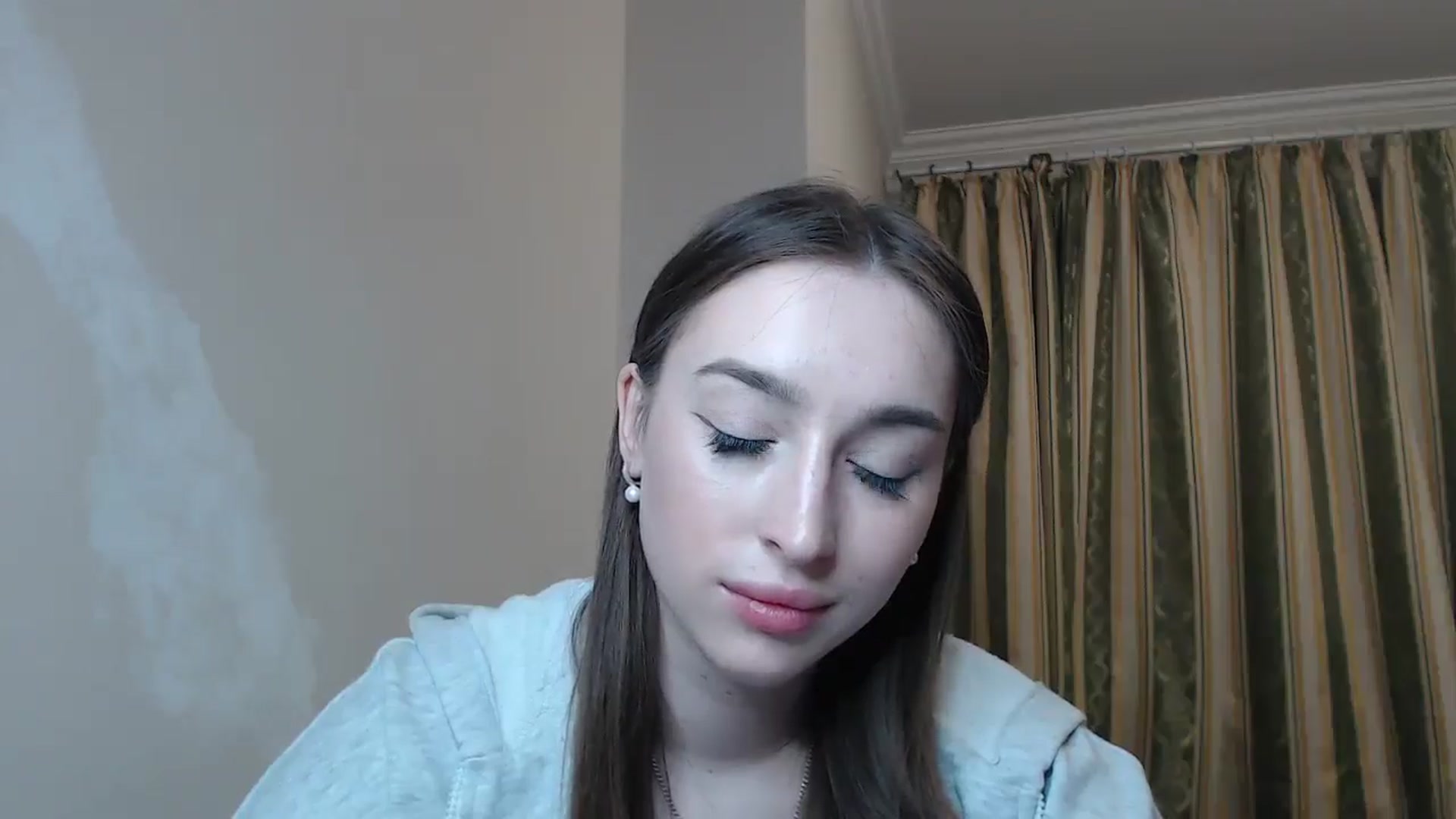 Gallery image thumbnail from KillerEyesS's myfreecams stream on, 05/16/2025, 19:46 image 7 of 20