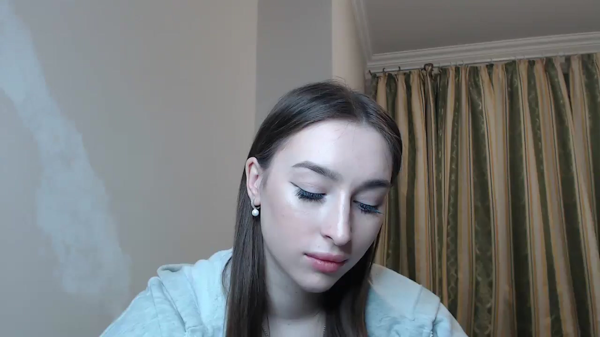 Gallery image thumbnail from KillerEyesS's myfreecams stream on, 05/16/2025, 19:46 image 17 of 20