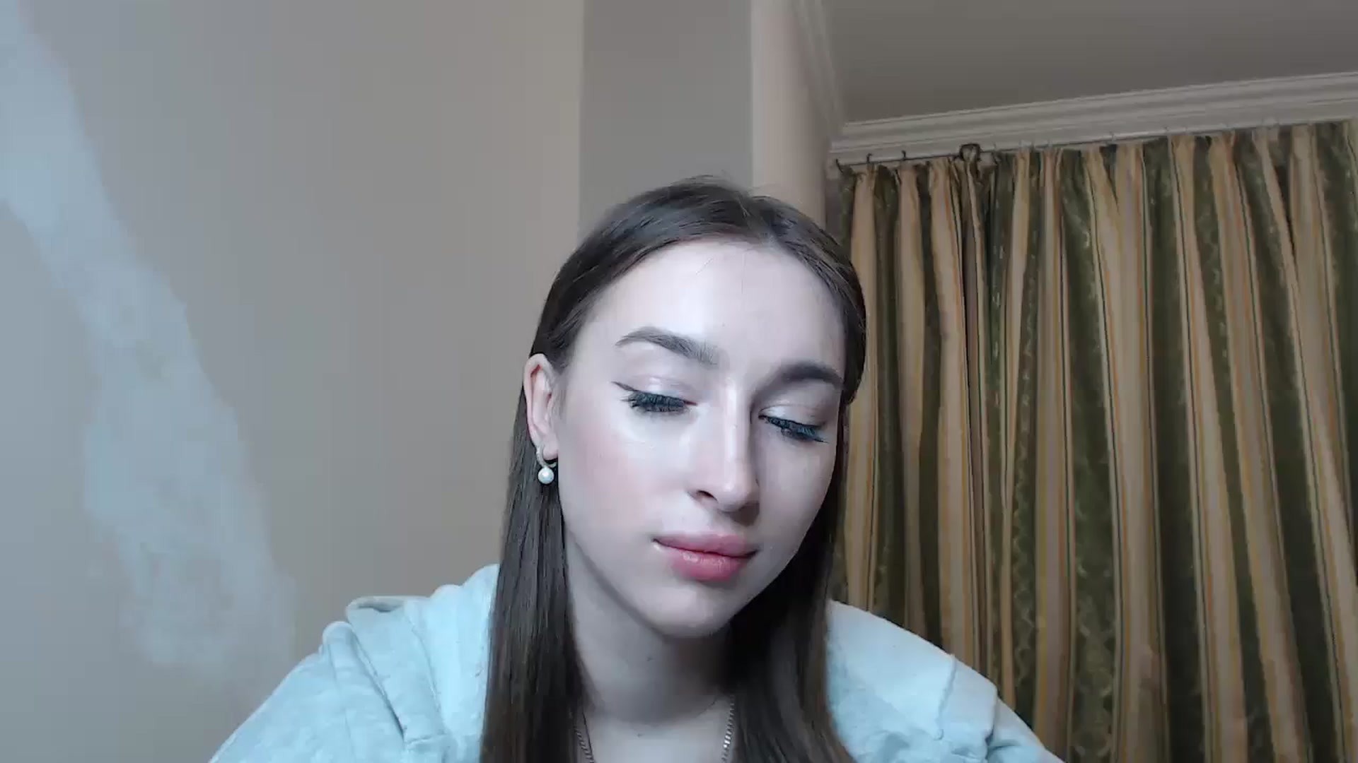 Gallery image thumbnail from KillerEyesS's myfreecams stream on, 05/16/2025, 19:46 image 16 of 20