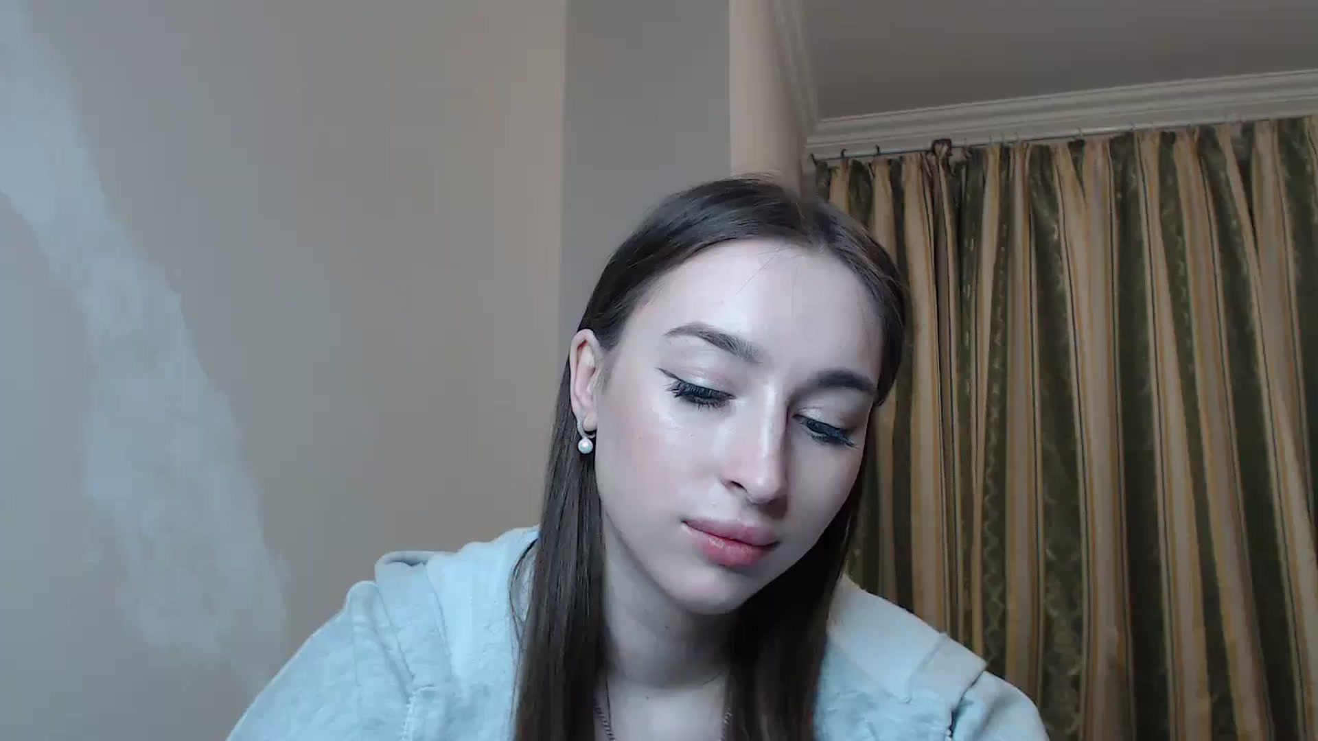 Gallery image thumbnail from KillerEyesS's myfreecams stream on, 05/16/2025, 19:46 image 15 of 20