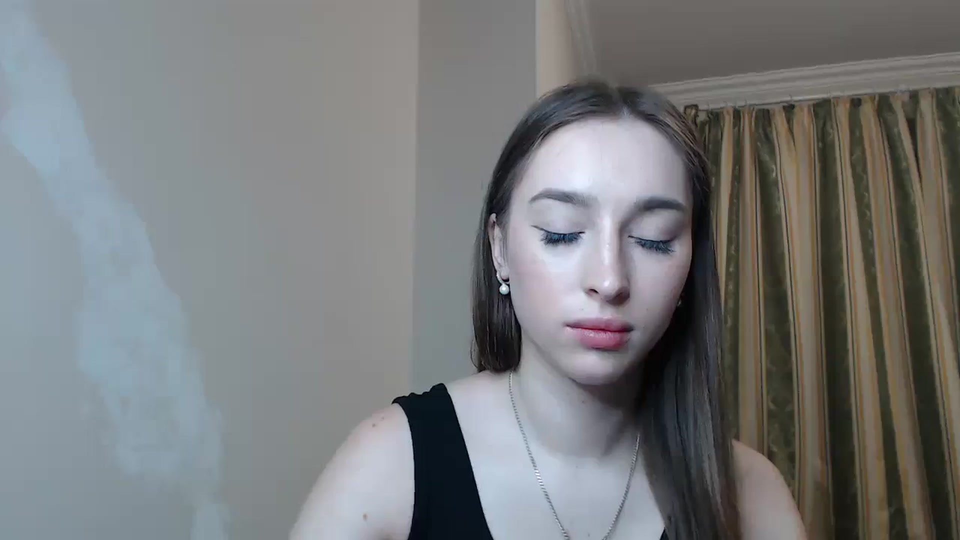 Gallery image thumbnail from KillerEyesS's myfreecams stream on, 05/16/2025, 21:00 image 9 of 20