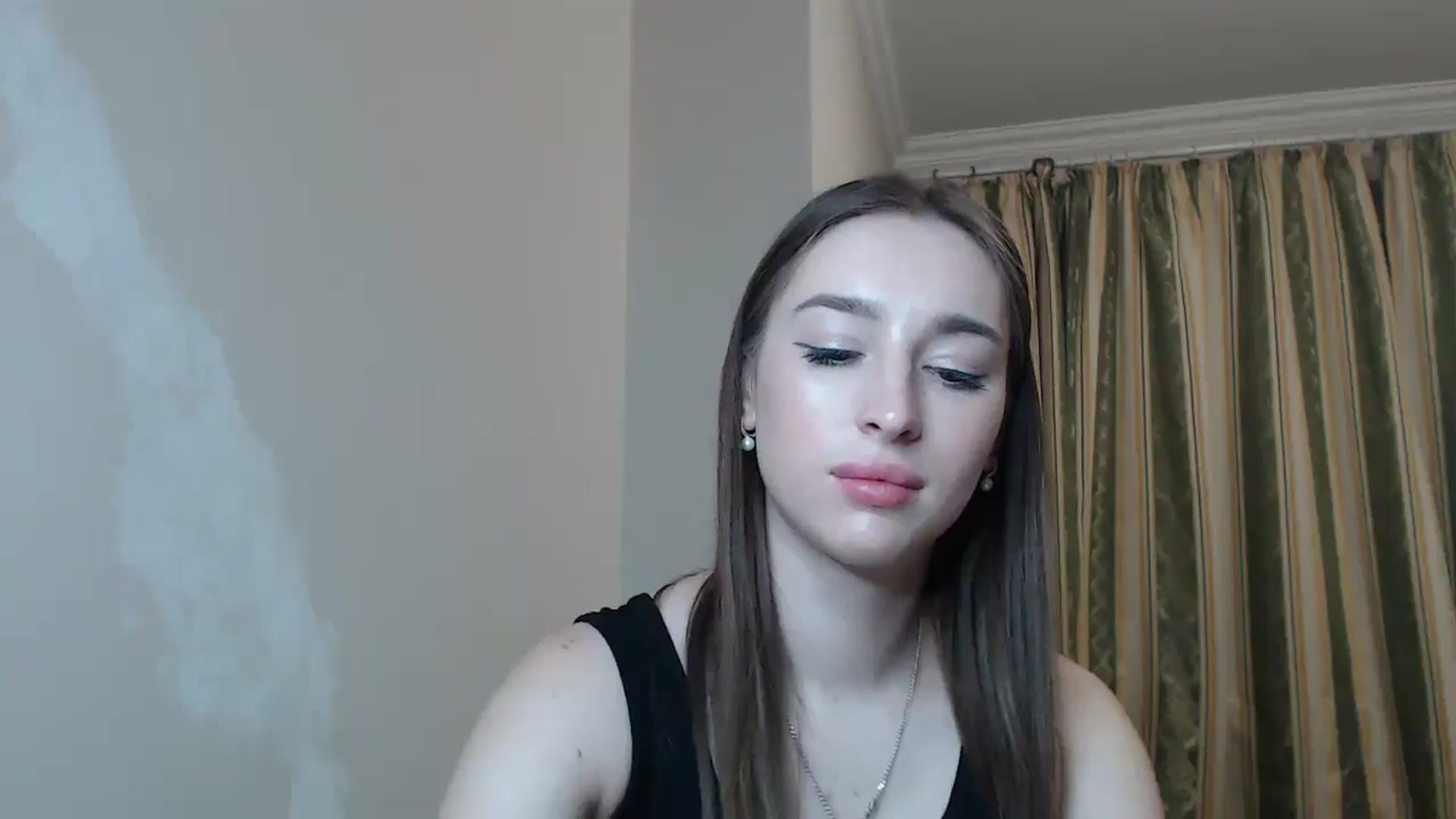 Gallery image thumbnail from KillerEyesS's myfreecams stream on, 05/16/2025, 22:03 image 17 of 20