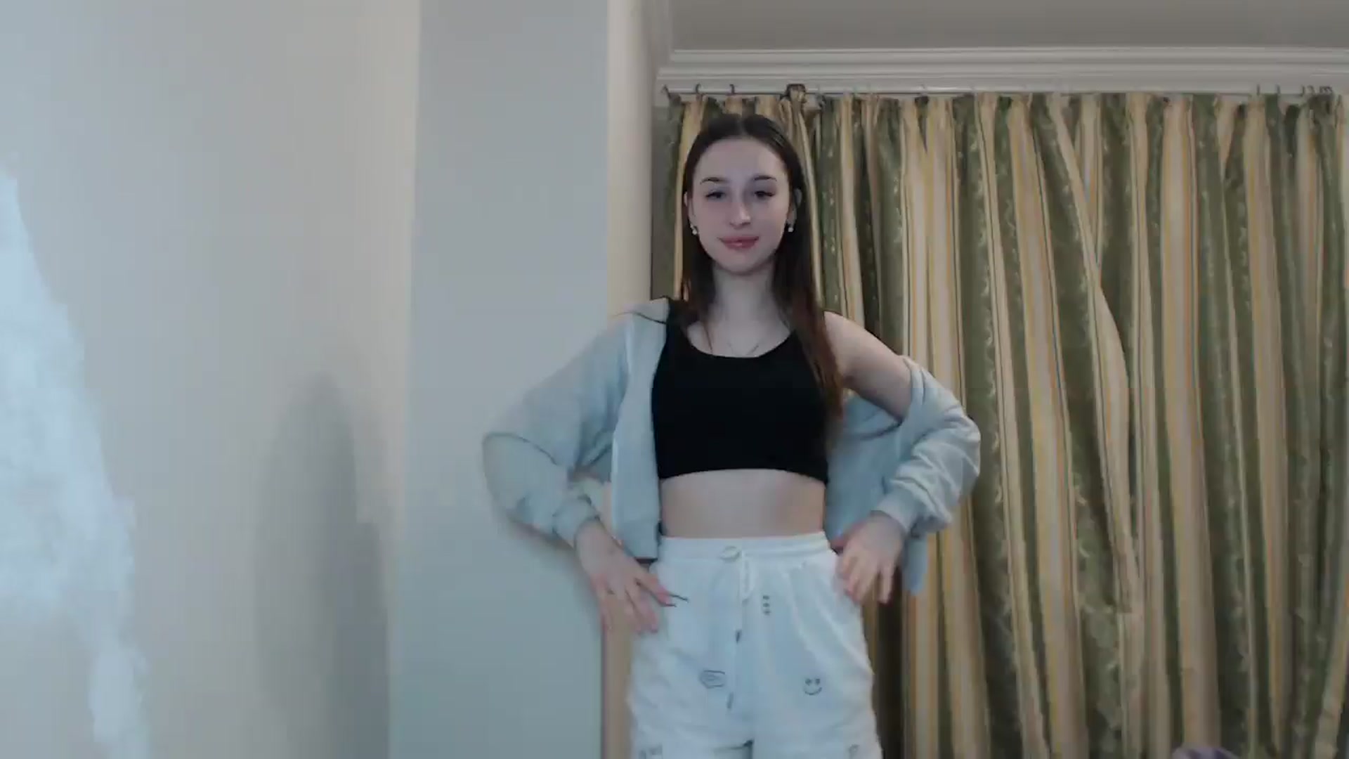 Gallery image thumbnail from KillerEyesS's myfreecams stream on, 05/17/2025, 18:14 image 17 of 20