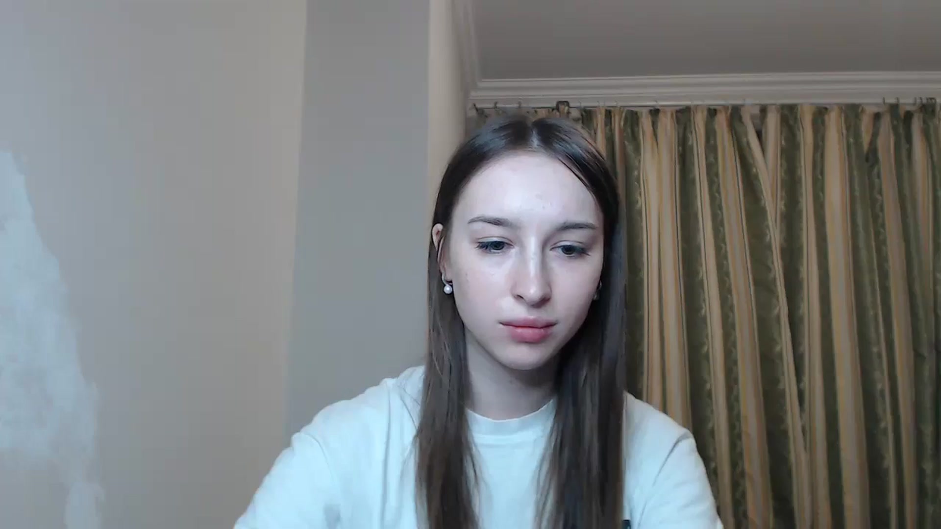 Gallery image thumbnail from KillerEyesS's myfreecams stream on, 05/18/2025, 17:57 image 18 of 20
