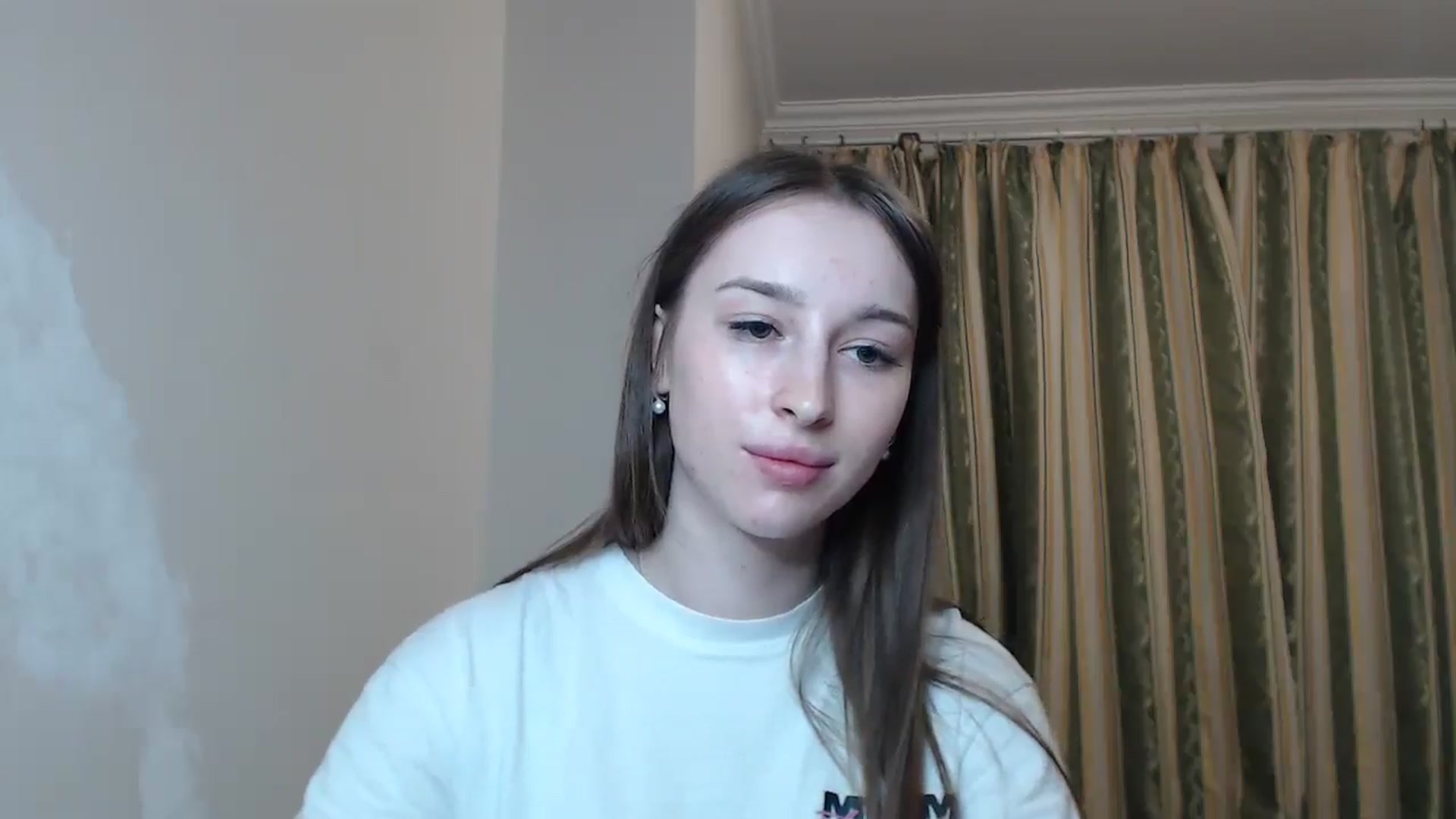 Gallery image thumbnail from KillerEyesS's myfreecams stream on, 05/18/2025, 20:01 image 16 of 20