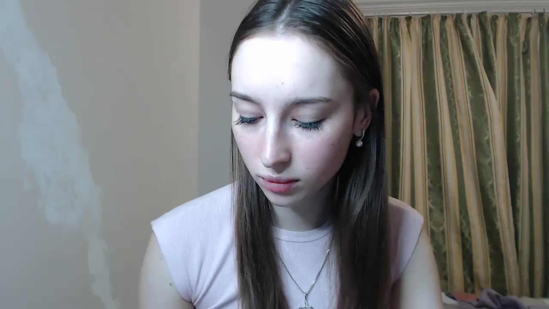 Gallery image thumbnail from KillerEyesS's myfreecams stream on, 05/20/2025, 19:07 image 13 of 20