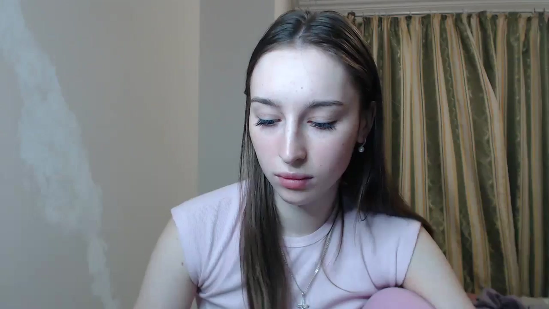 Gallery image thumbnail from KillerEyesS's myfreecams stream on, 05/20/2025, 19:46 image 15 of 20