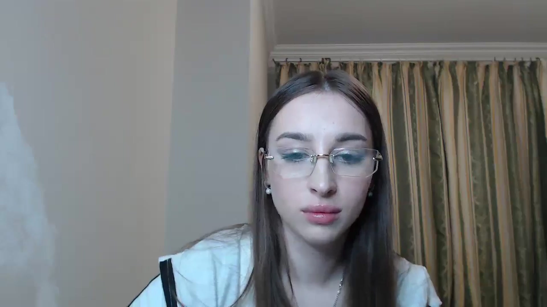 Gallery image thumbnail from KillerEyesS's myfreecams stream on, 05/21/2025, 18:17 image 9 of 20