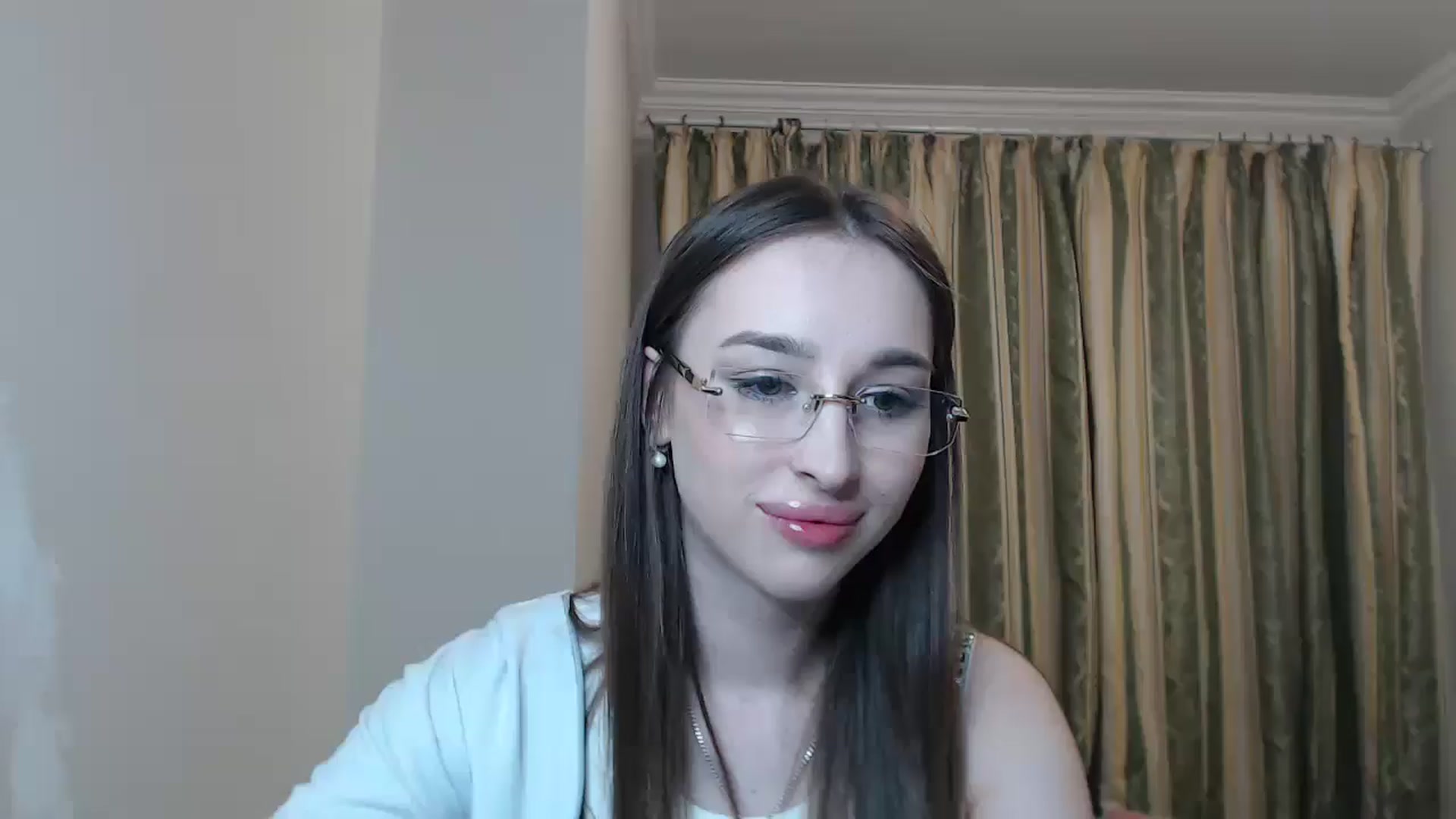 Gallery image thumbnail from KillerEyesS's myfreecams stream on, 05/21/2025, 18:55 image 17 of 20