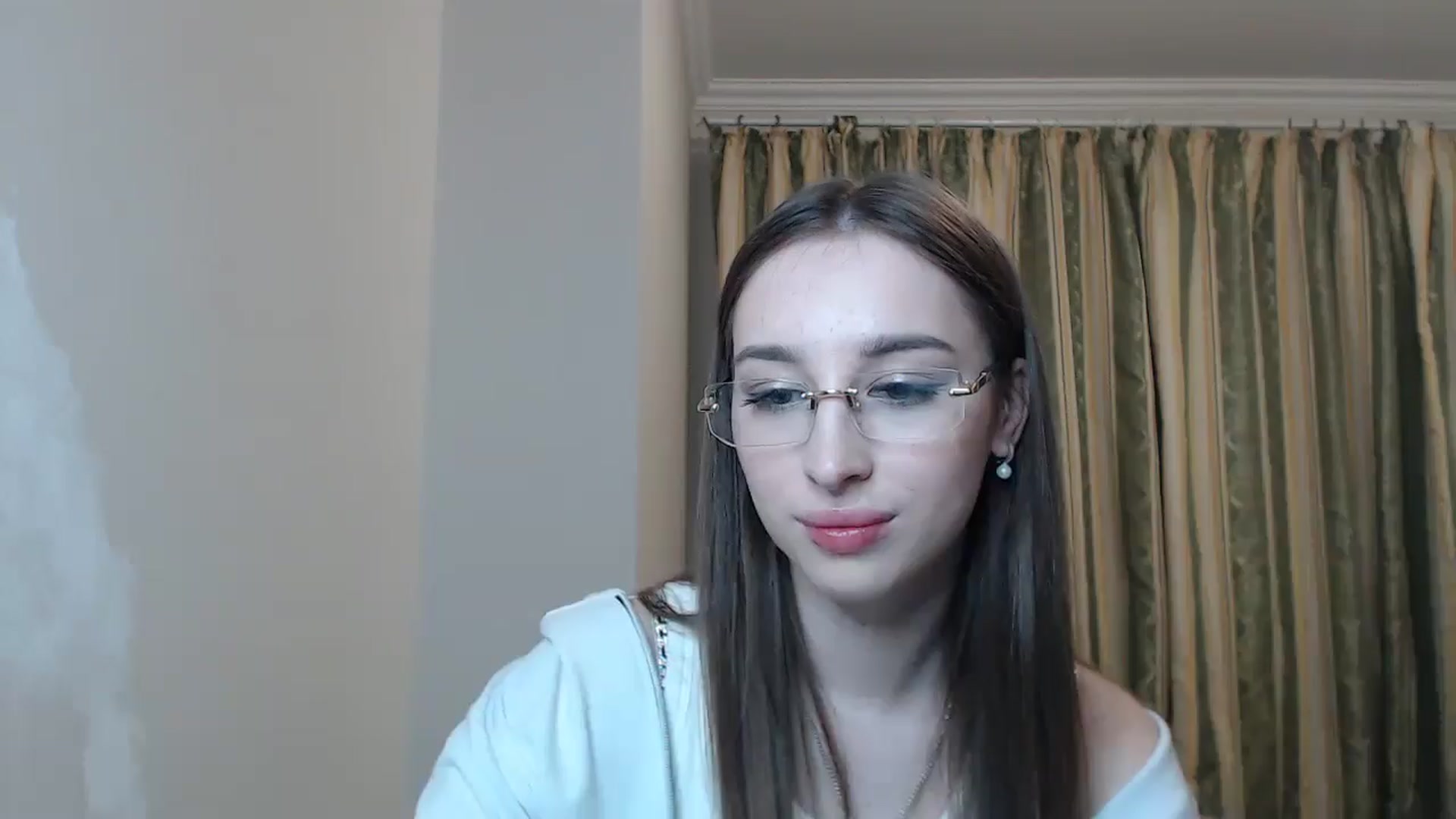 Gallery image thumbnail from KillerEyesS's myfreecams stream on, 05/21/2025, 18:55 image 5 of 20